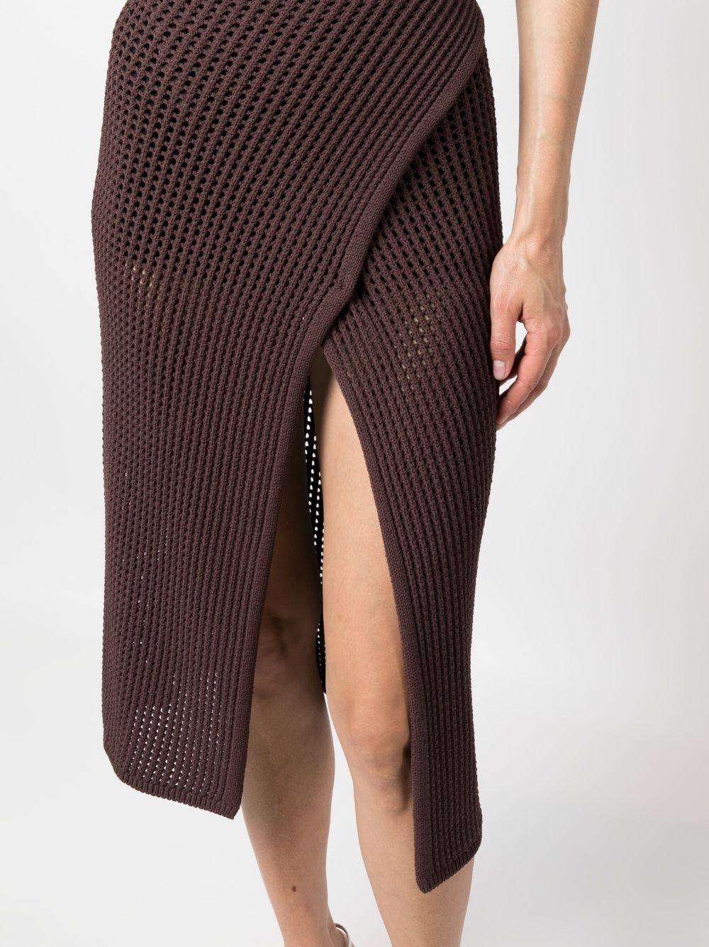 front-slit crochet-knit midi skirt - 5