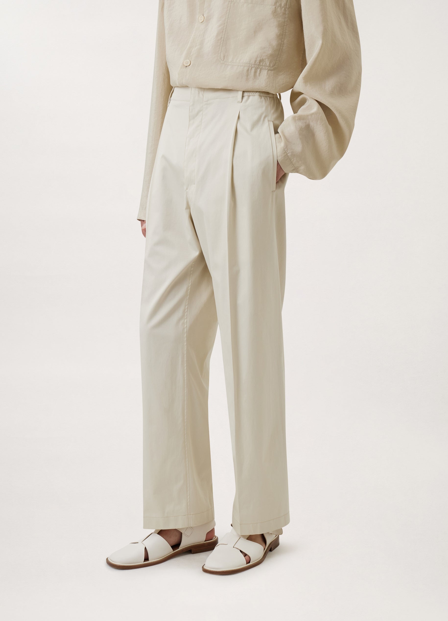 EASY PLEATED PANTS
COTTON TWILL - 4