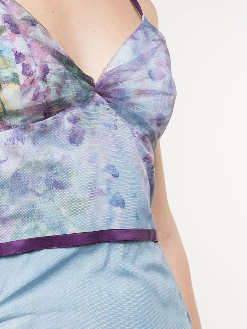 FIT-TO-FLARE FLORAL TEXTURE GOWN 4