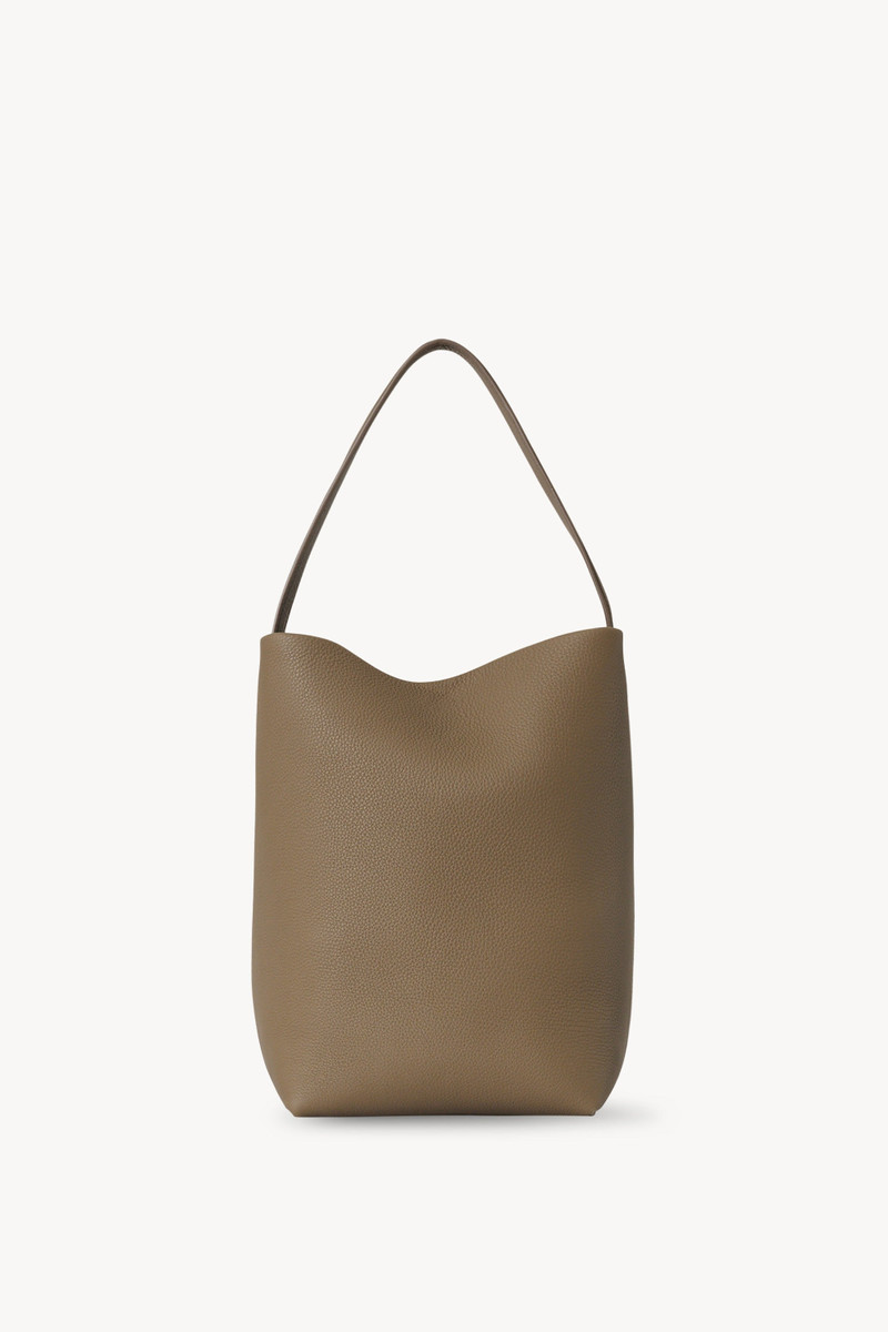 Medium N/S Park Tote Bag in Leather 1