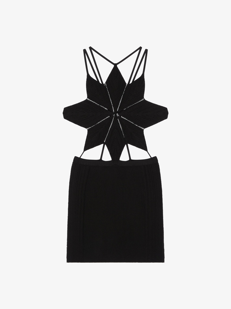 STAR CUT OUT DRESS IN KNIT의 특징 - 1