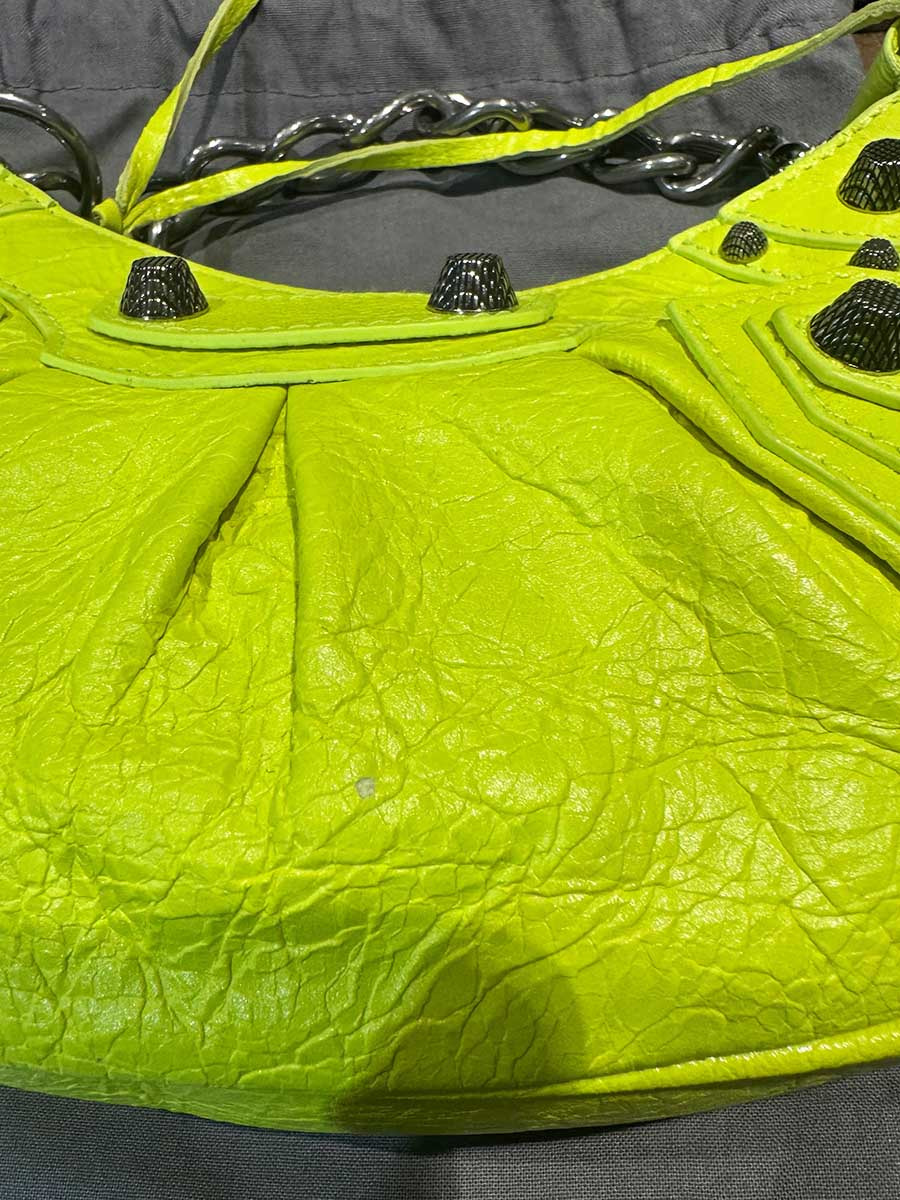 Le Cagole XS Shoulder Bag With Chain Metallized In Yellow - 5