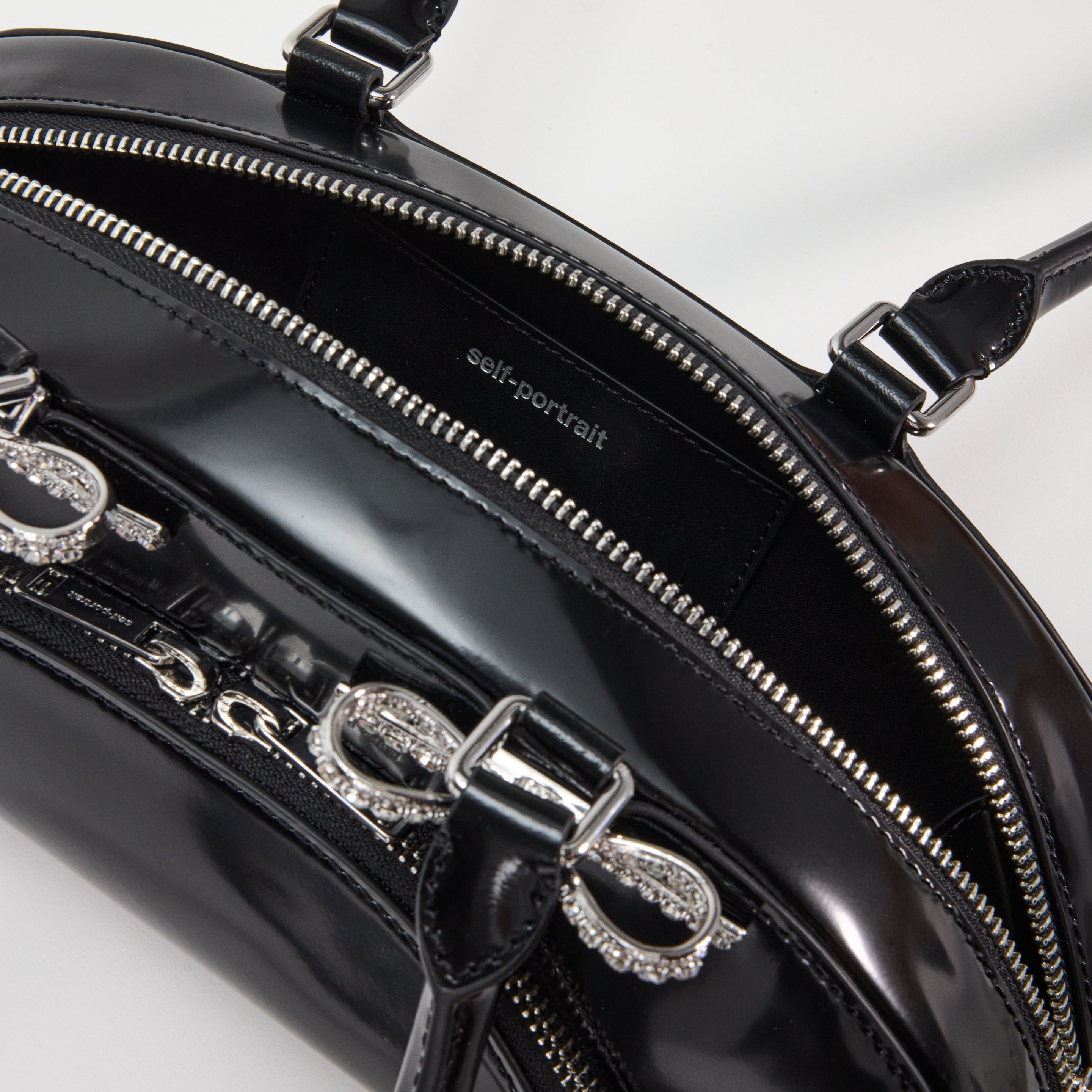 Black Leather Curved Shoulder Bag - 4