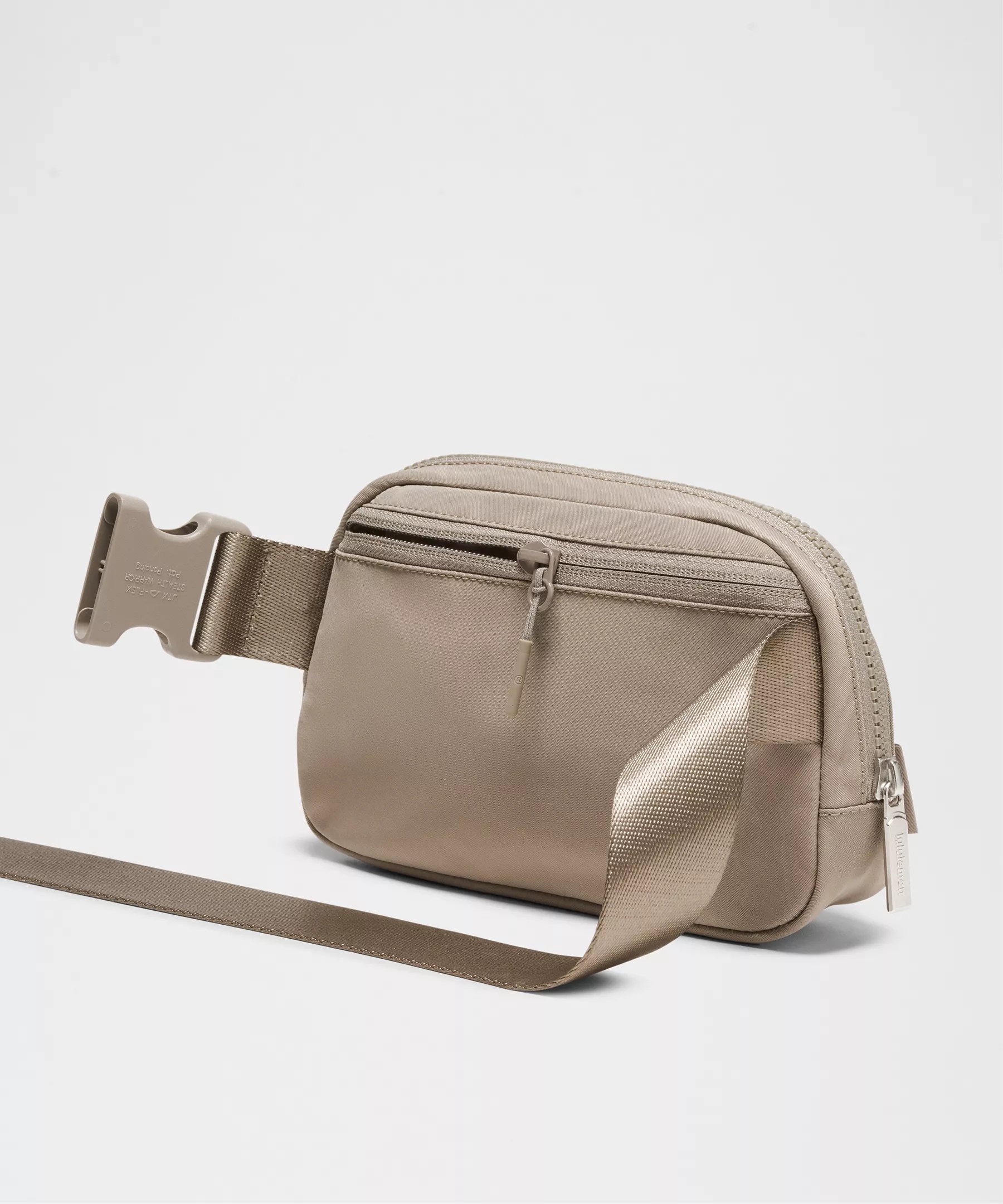 Everywhere Belt Bag 1L - 4