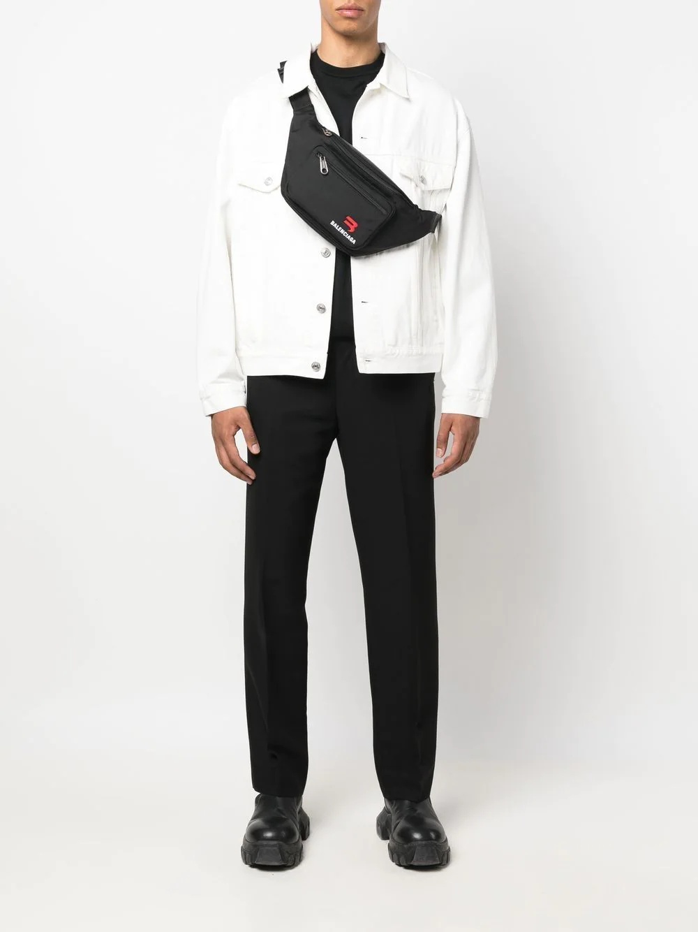 Explorer embroidered belt bag - 2
