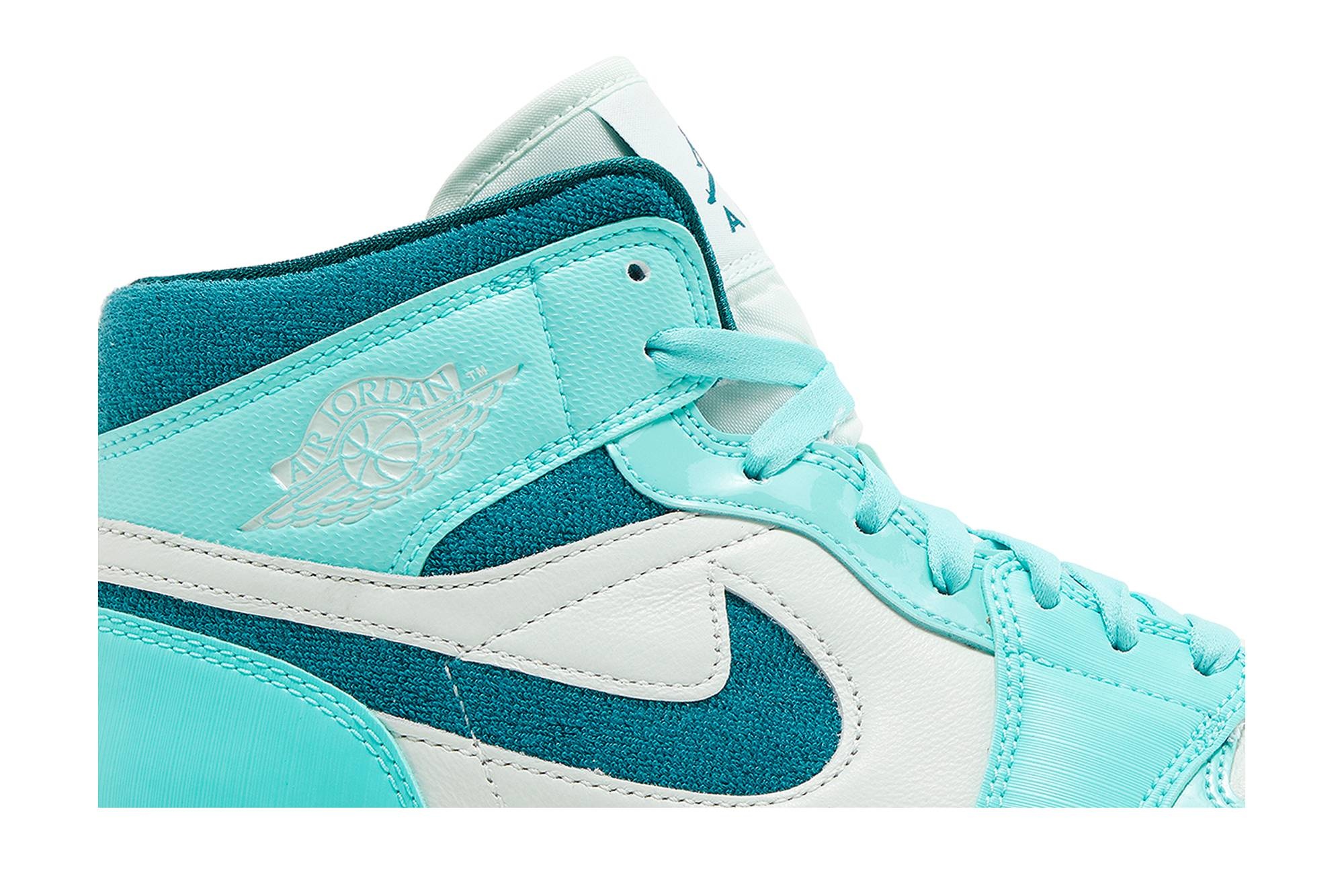 Wmns Air Jordan 1 Mid SE 'Bleached Turquoise' - 2