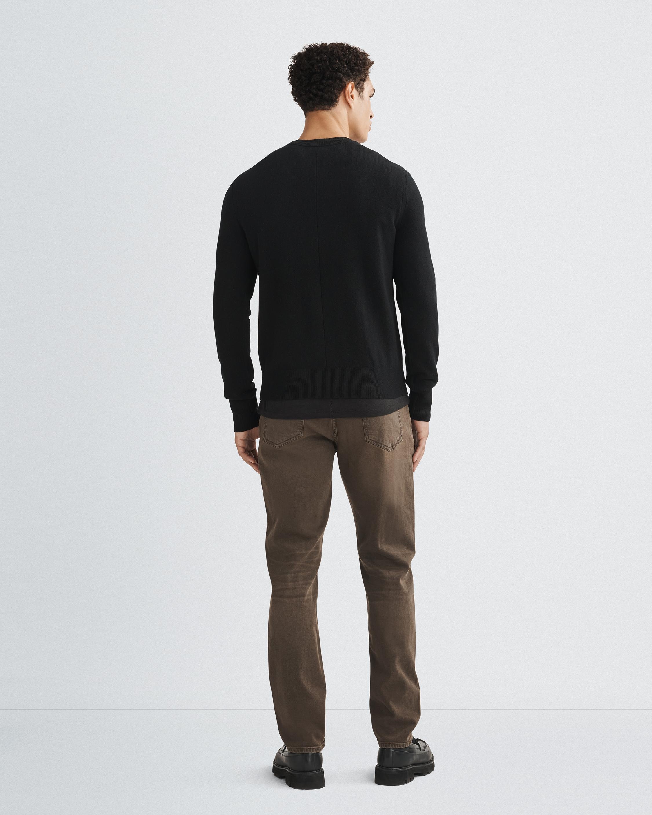 Fit 3 - Franco
Athletic Fit Authentic Stretch Jean - 5