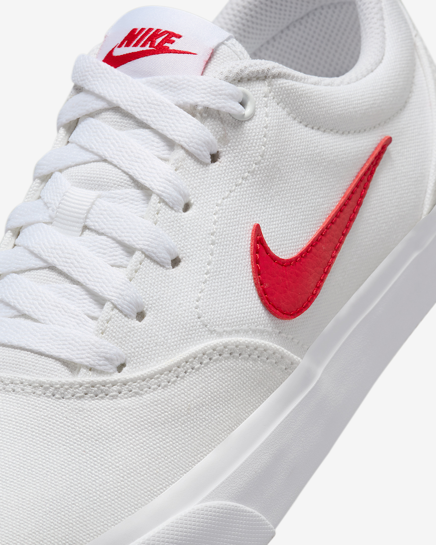 Nike Charge Canvas Women's Shoes - 7
