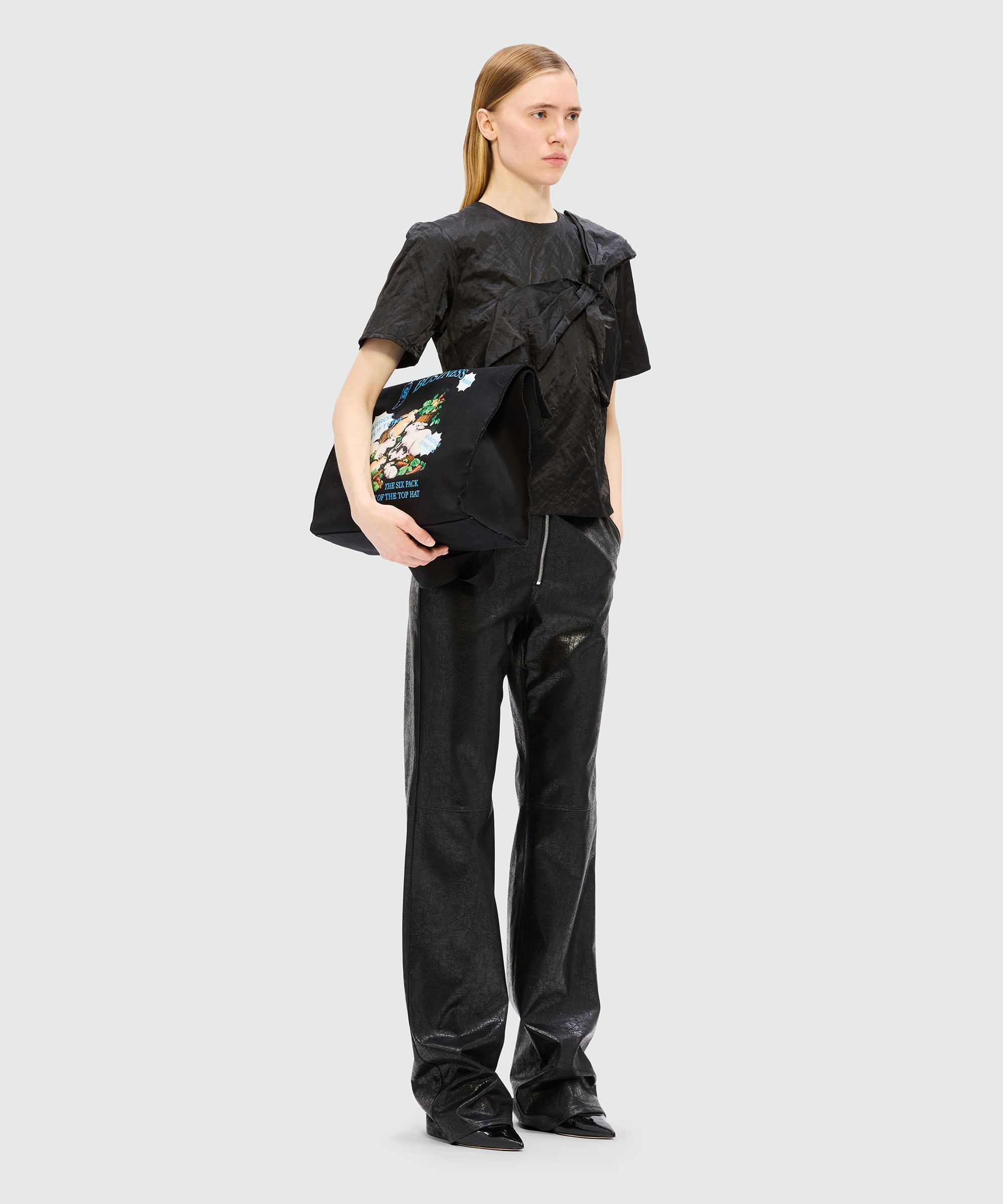 Black crincklé duchesse top with bow - 4