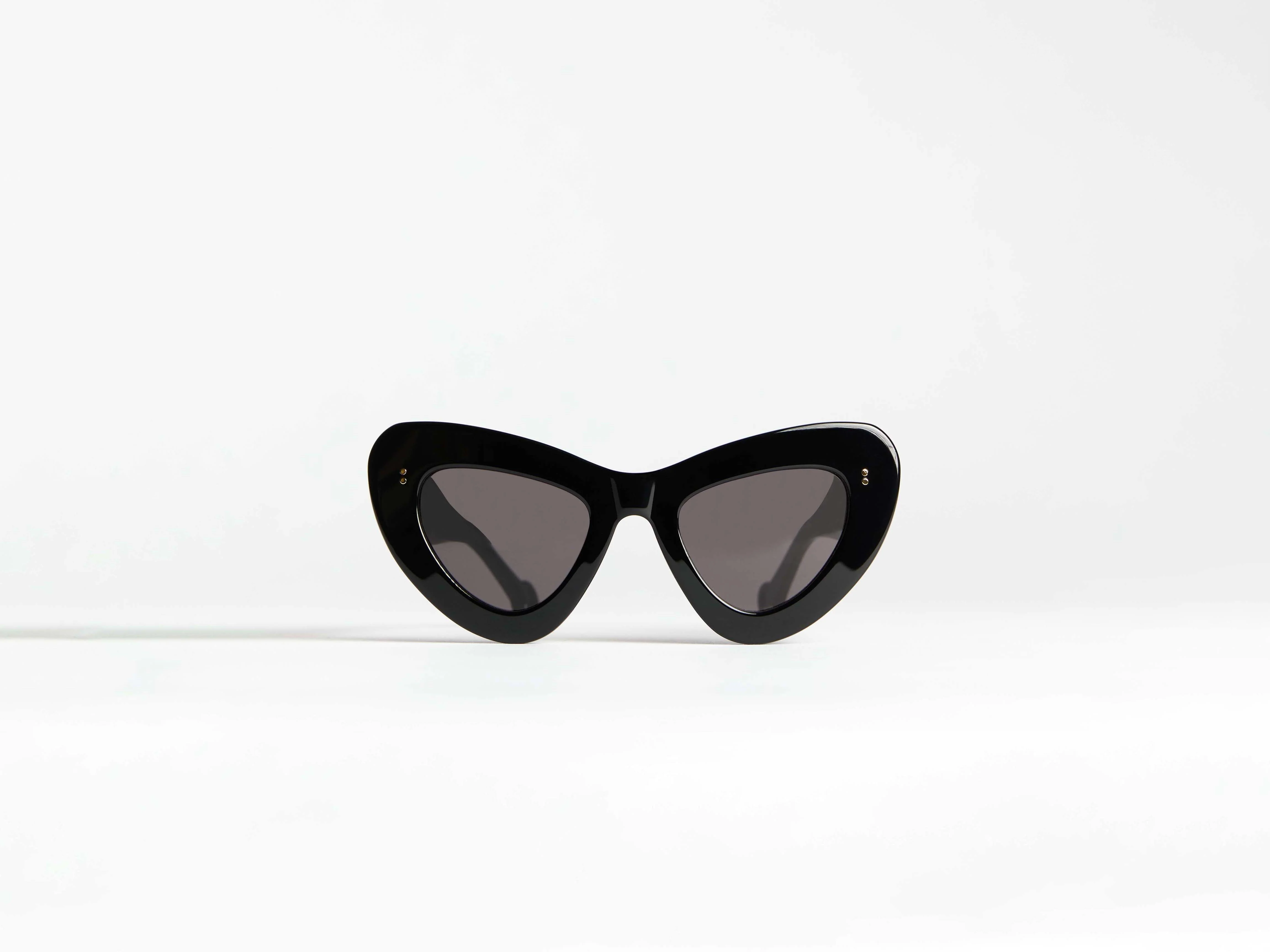 JWA06 BUTTERFLY SUNGLASSES IN BLACK - 1