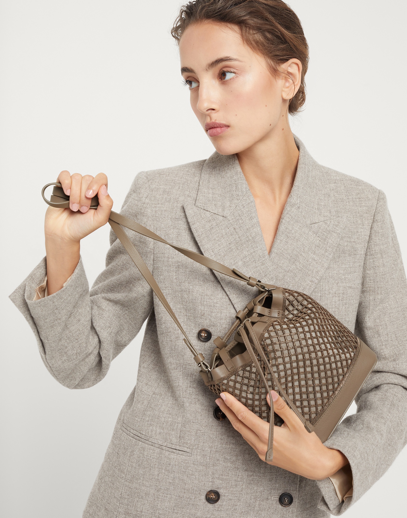Precious net bucket bag - 4