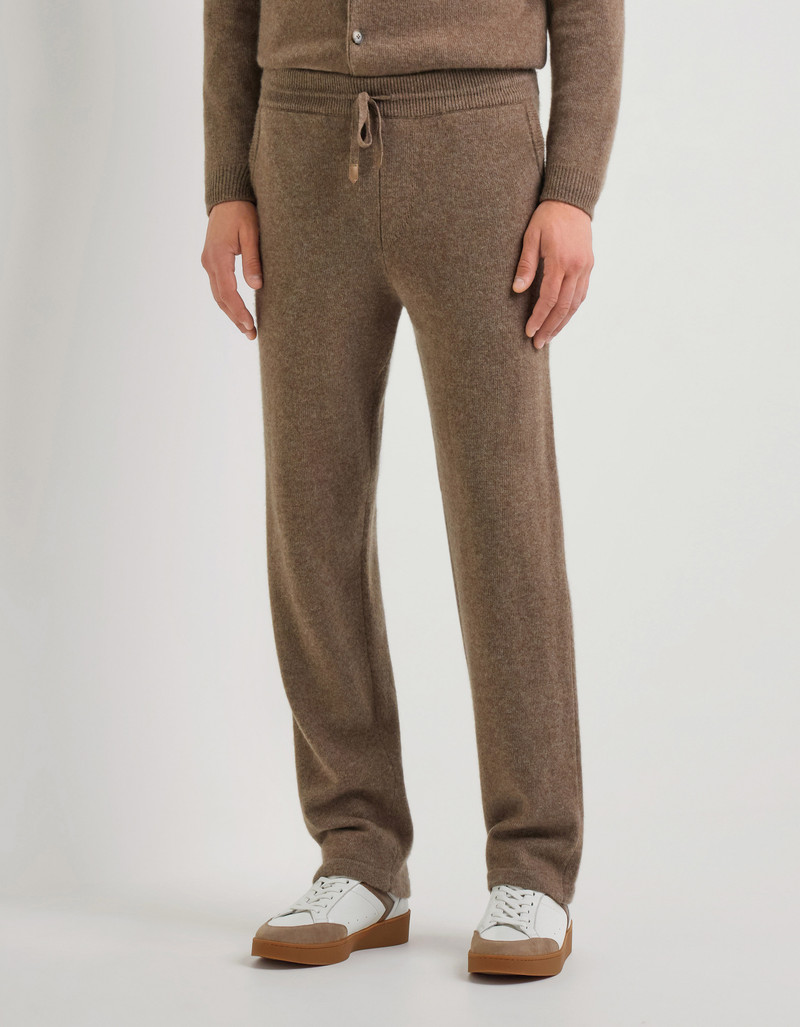 HAZELNUT STRAIGHT-BOTTOM PANTS IN WOOL-CASHMERE 3