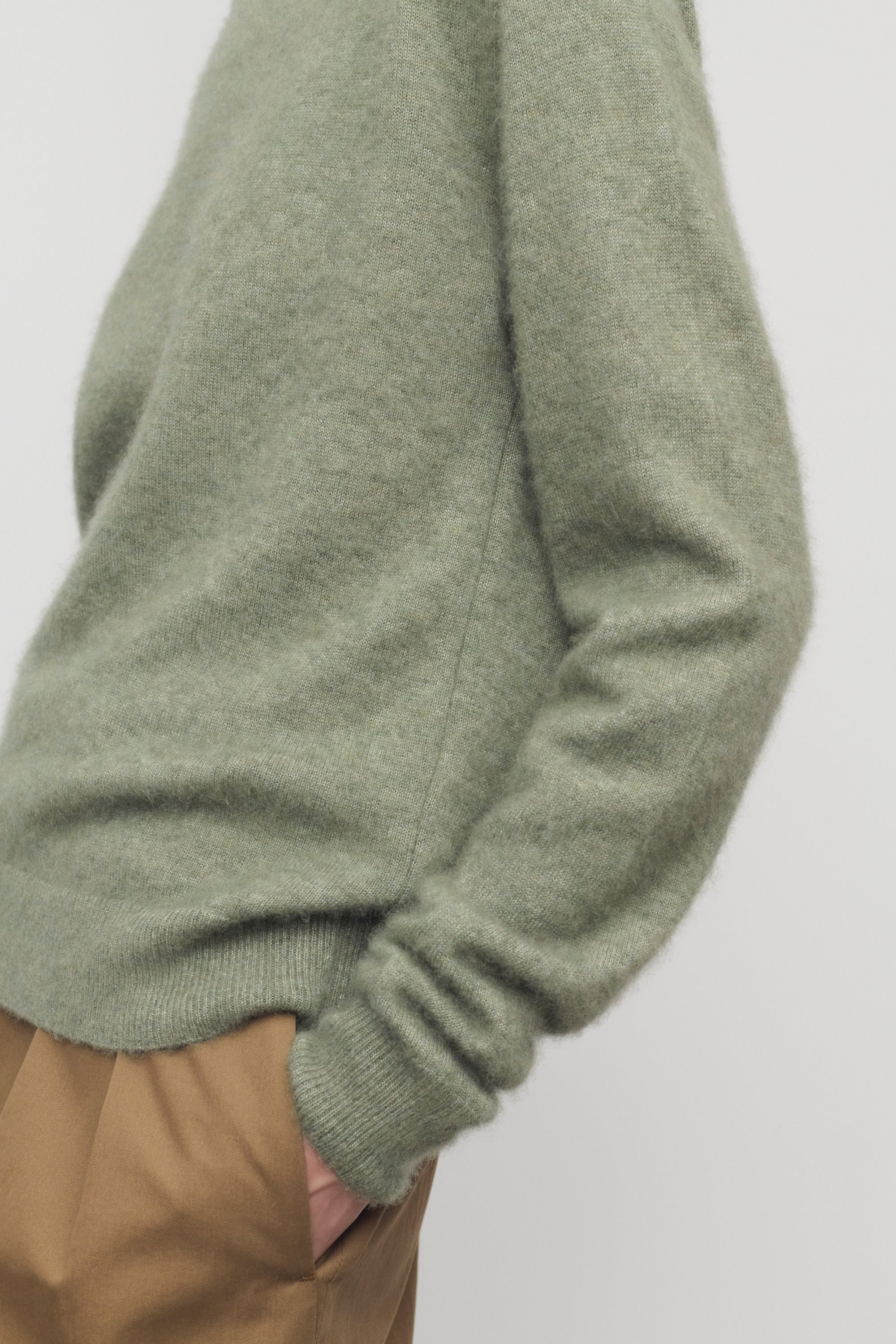 Lorynna Sweater in Cashmere and Silk - 6