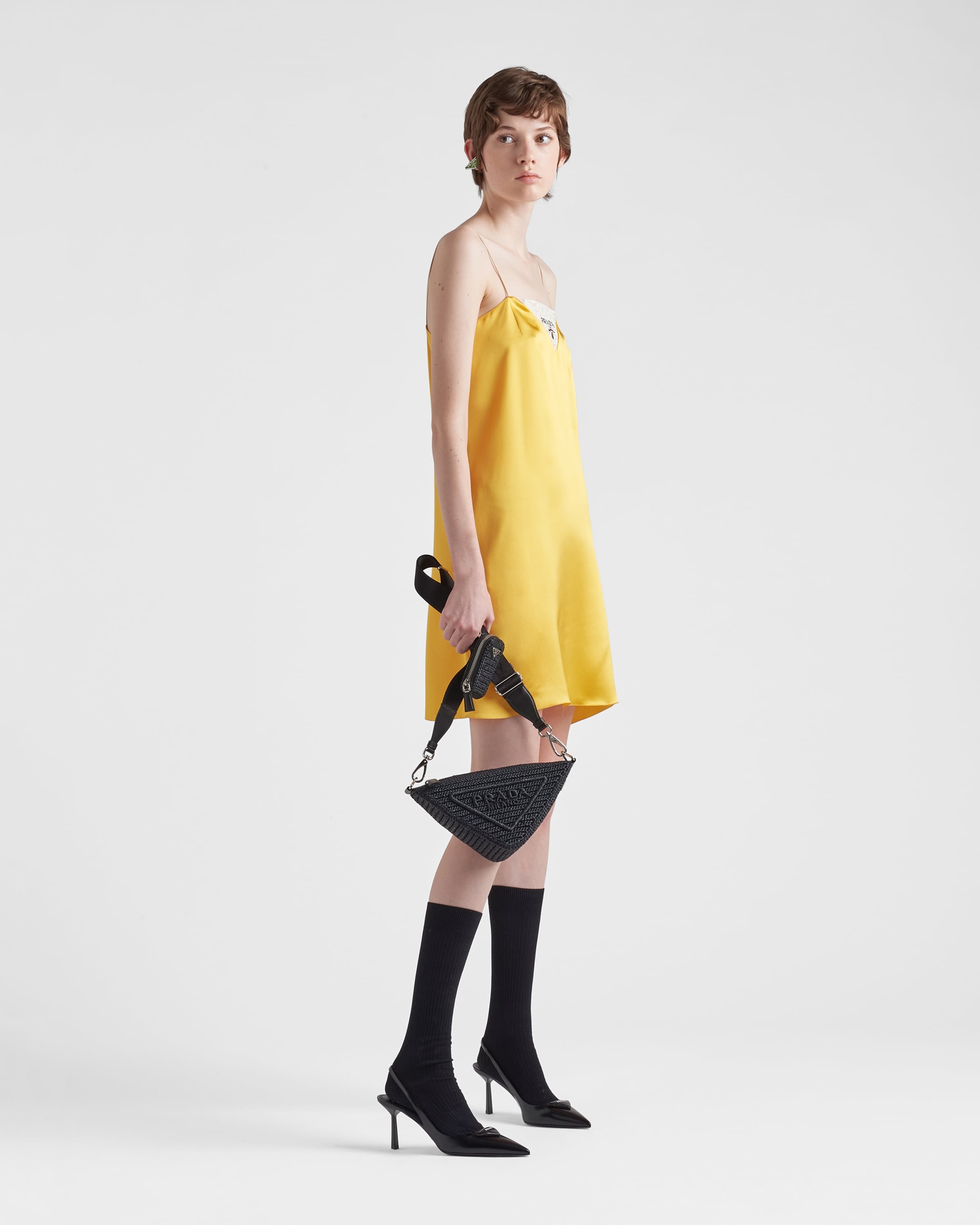 Prada Triangle crochet bag - 2