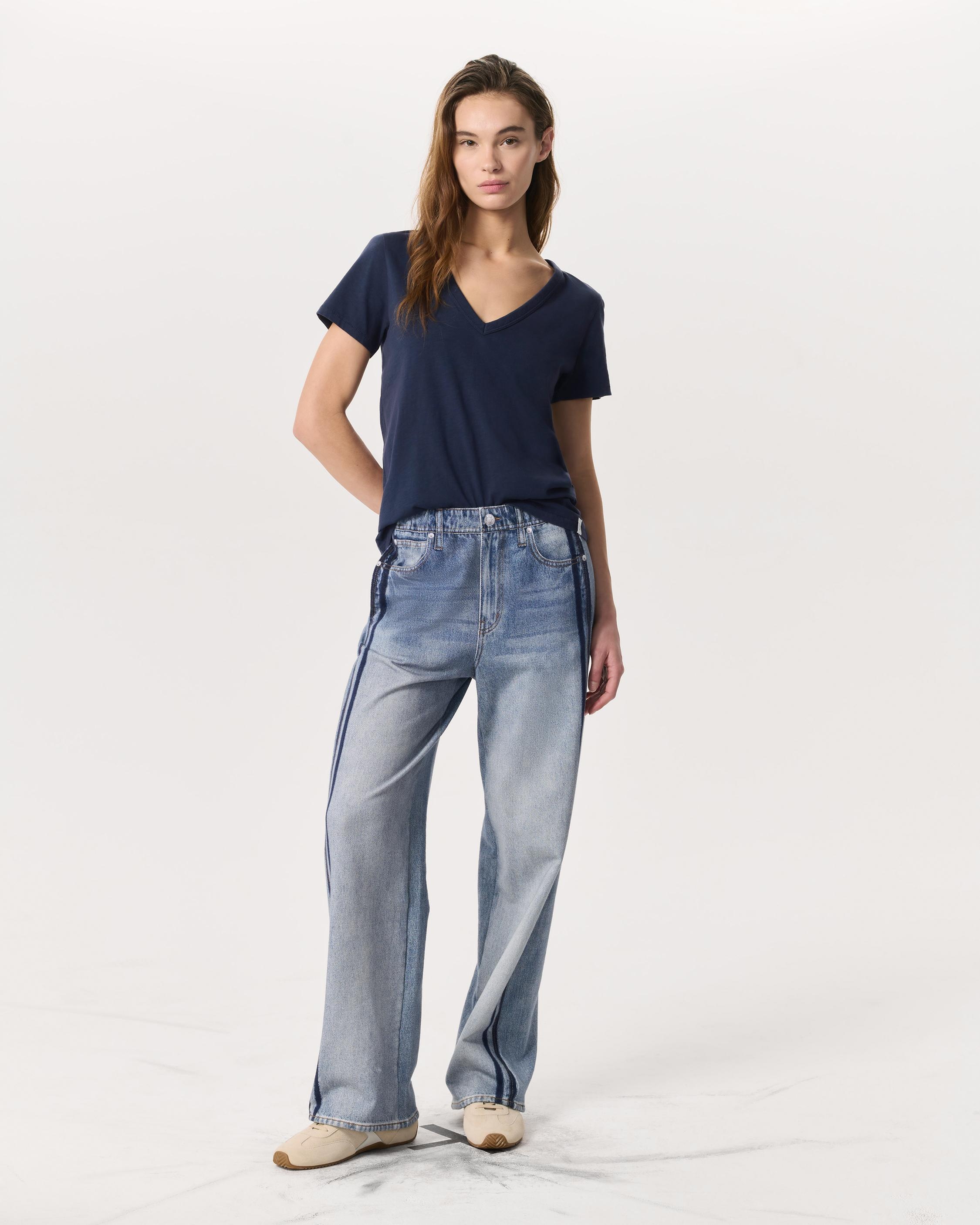 The Slub Vee
Organic Pima Cotton T-Shirt - 4
