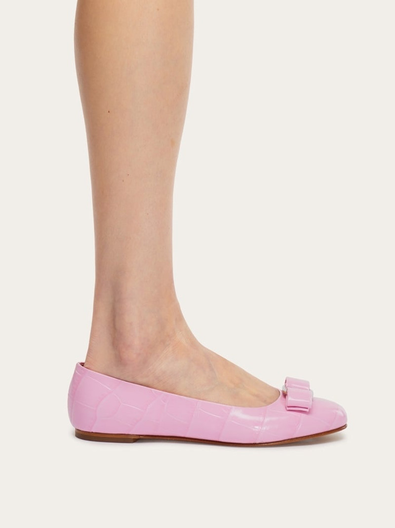 FERRAGAMO VARA BOW BALLET FLAT outlook