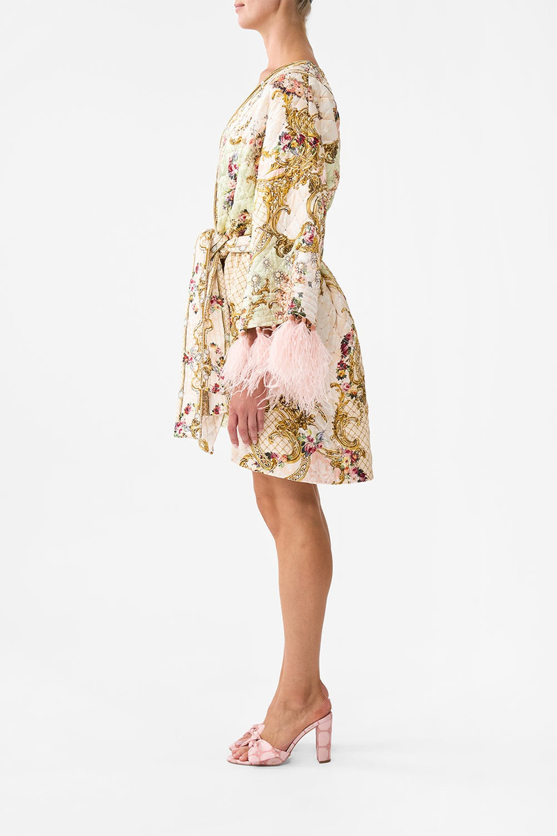 LAYER WITH TIE BELT AND FEATHERS 4