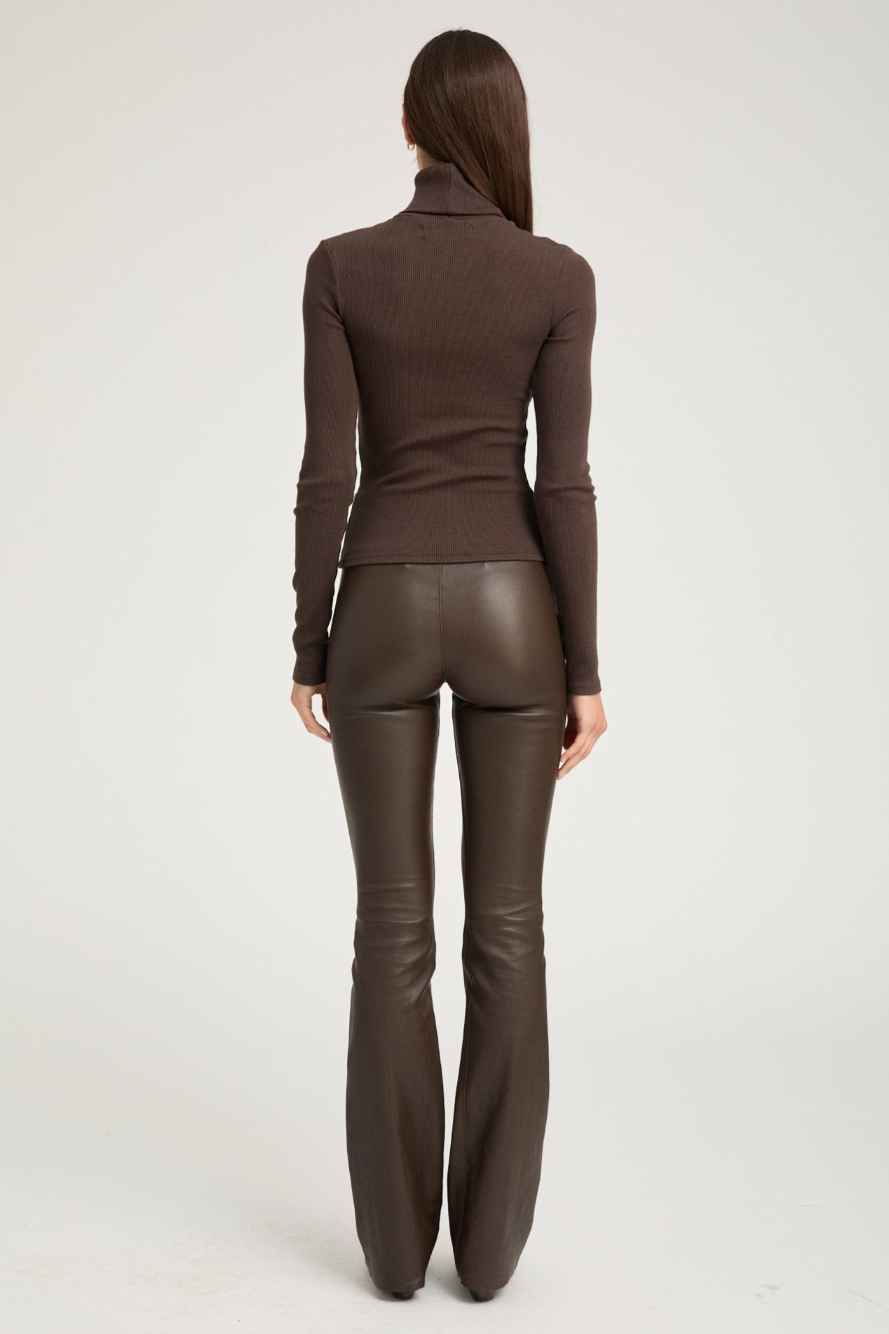 CHOCOLATE RIB LONG SLEEVE TURTLENECK - 4