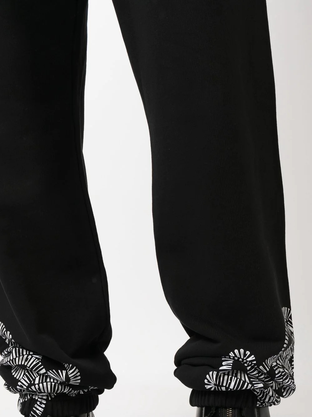 logo-print tapered sweatpants - 5