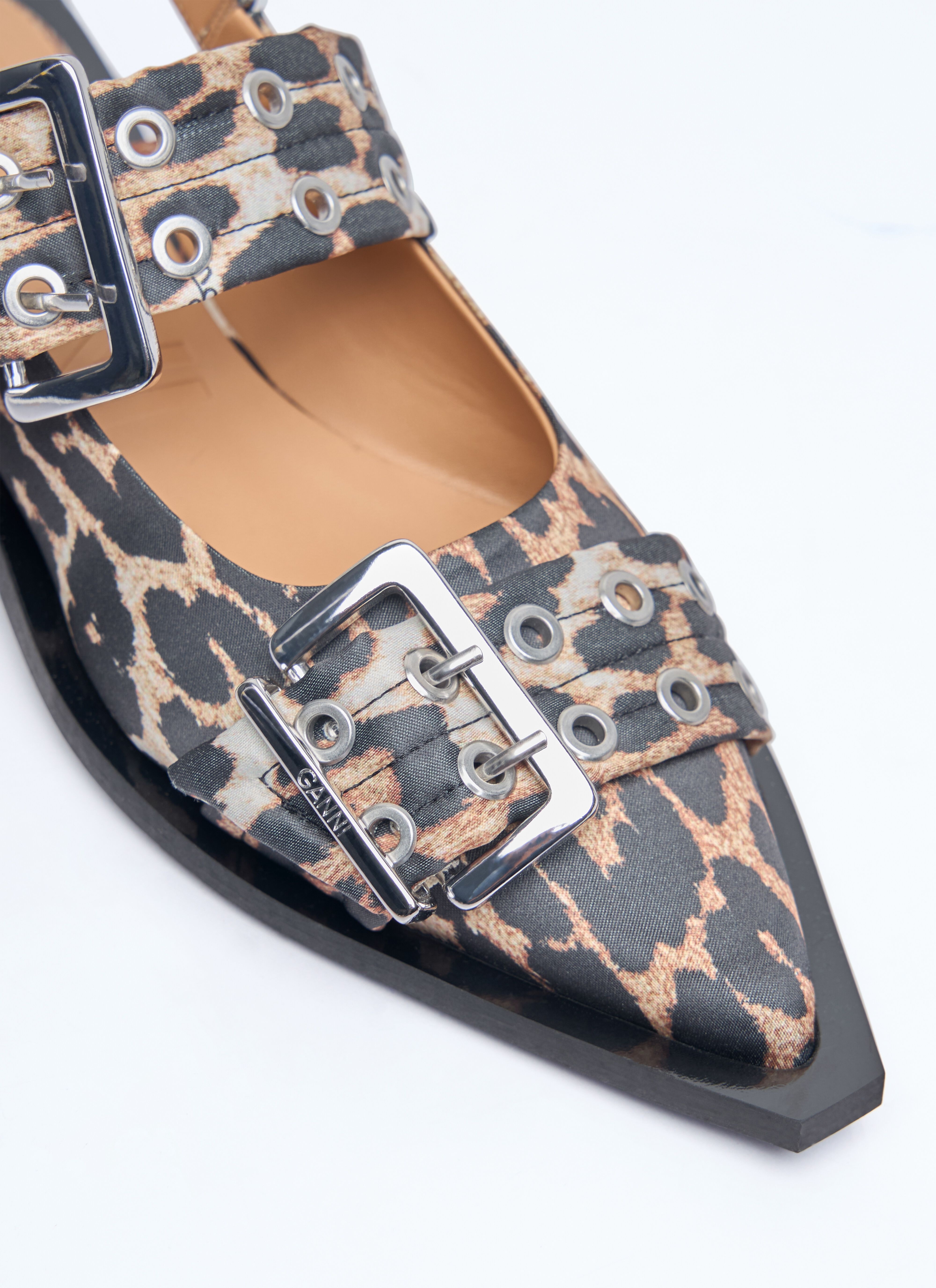 Feminine Buckle Ballerina Flats - 2