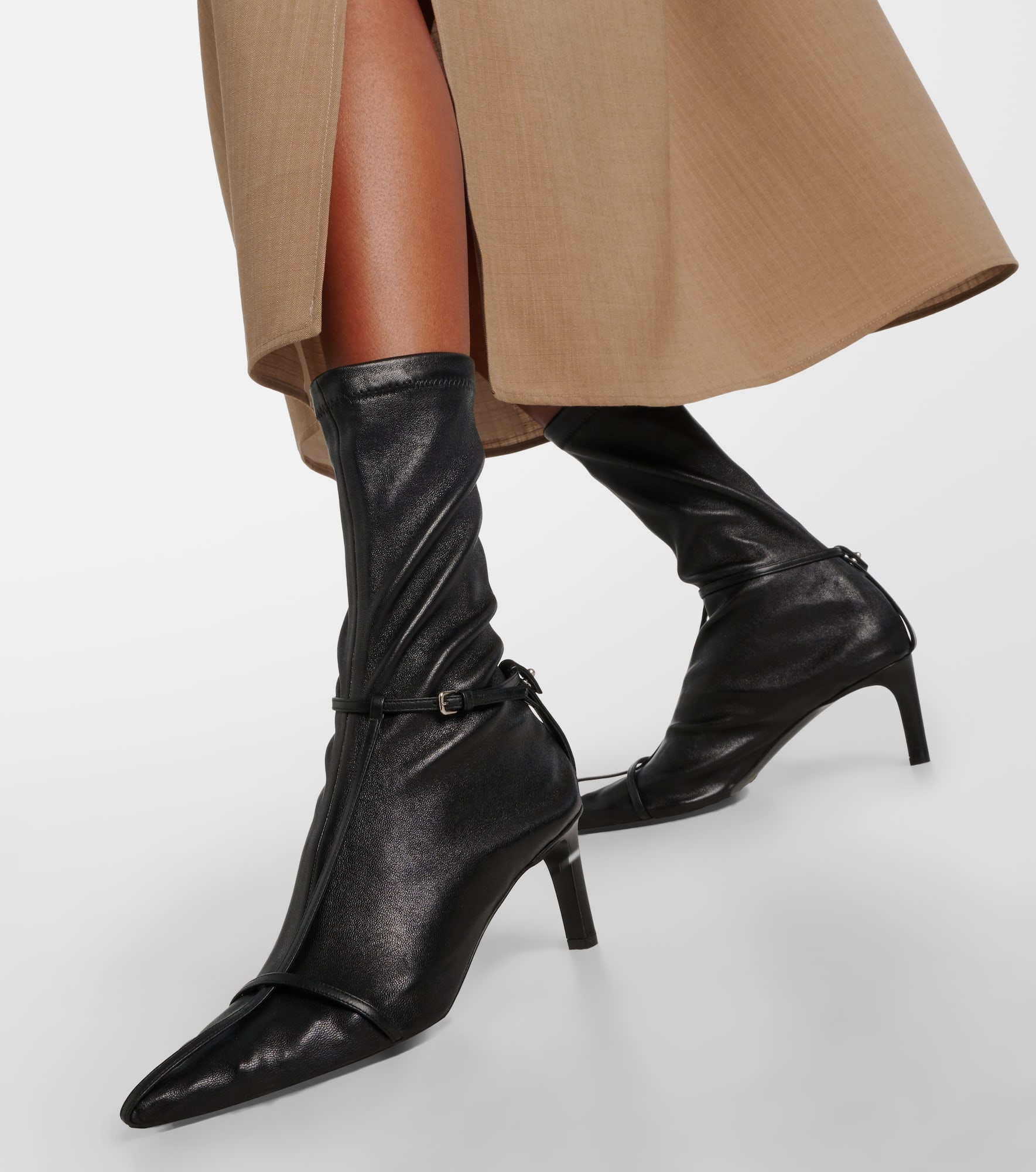 Leather ankle boots - 4