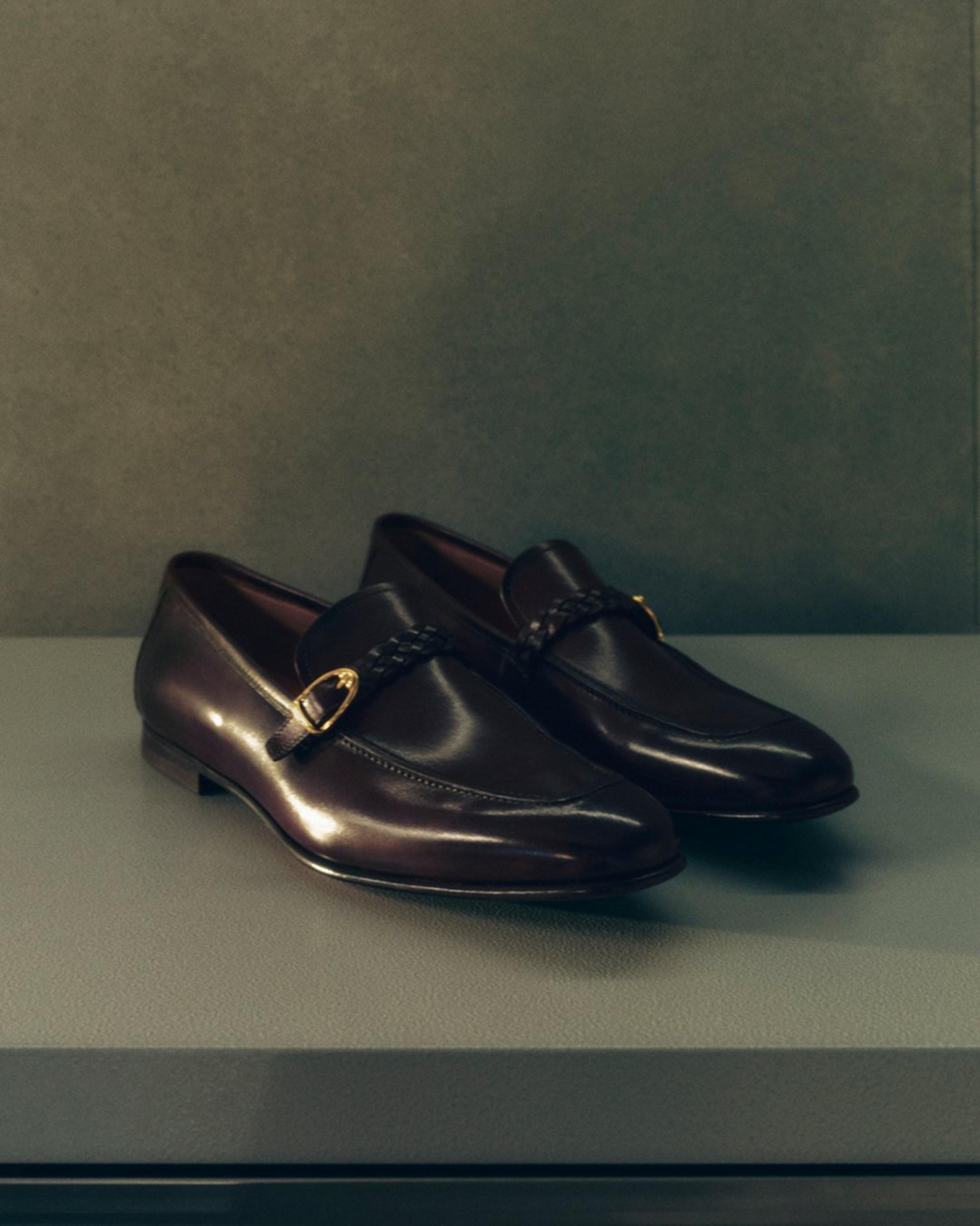 BURNISHED LEATHER MARTIN LOAFER - 7