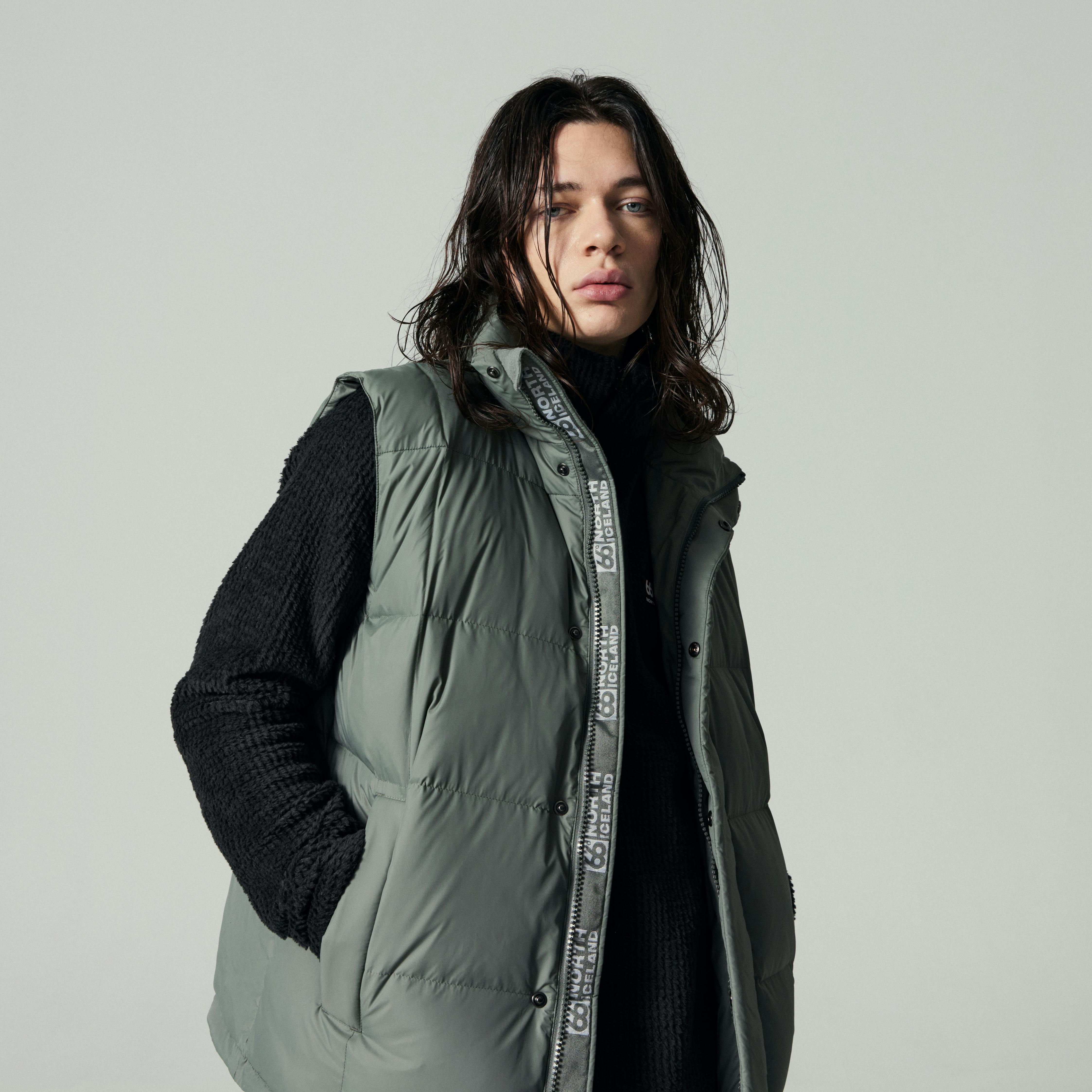 Dyngja Down Vest (Unisex) - 3