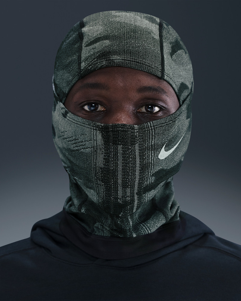 Nike Hyperwarm Knit Hood 1