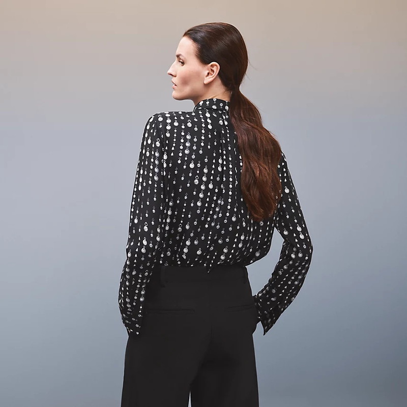 Hermès "Tresor de Medor" shirt outlook