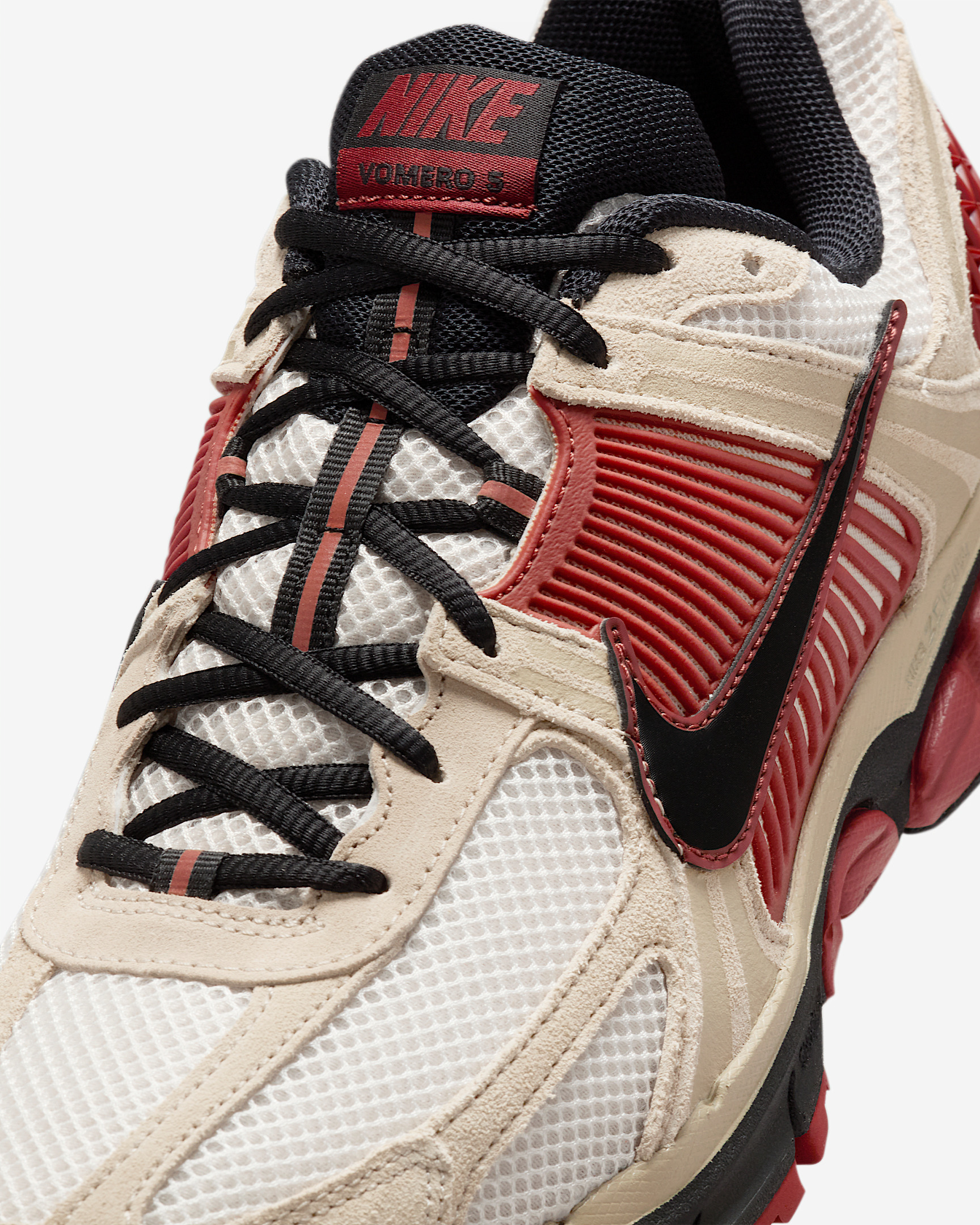 Nike Zoom Vomero 5 Men's Shoes - 7