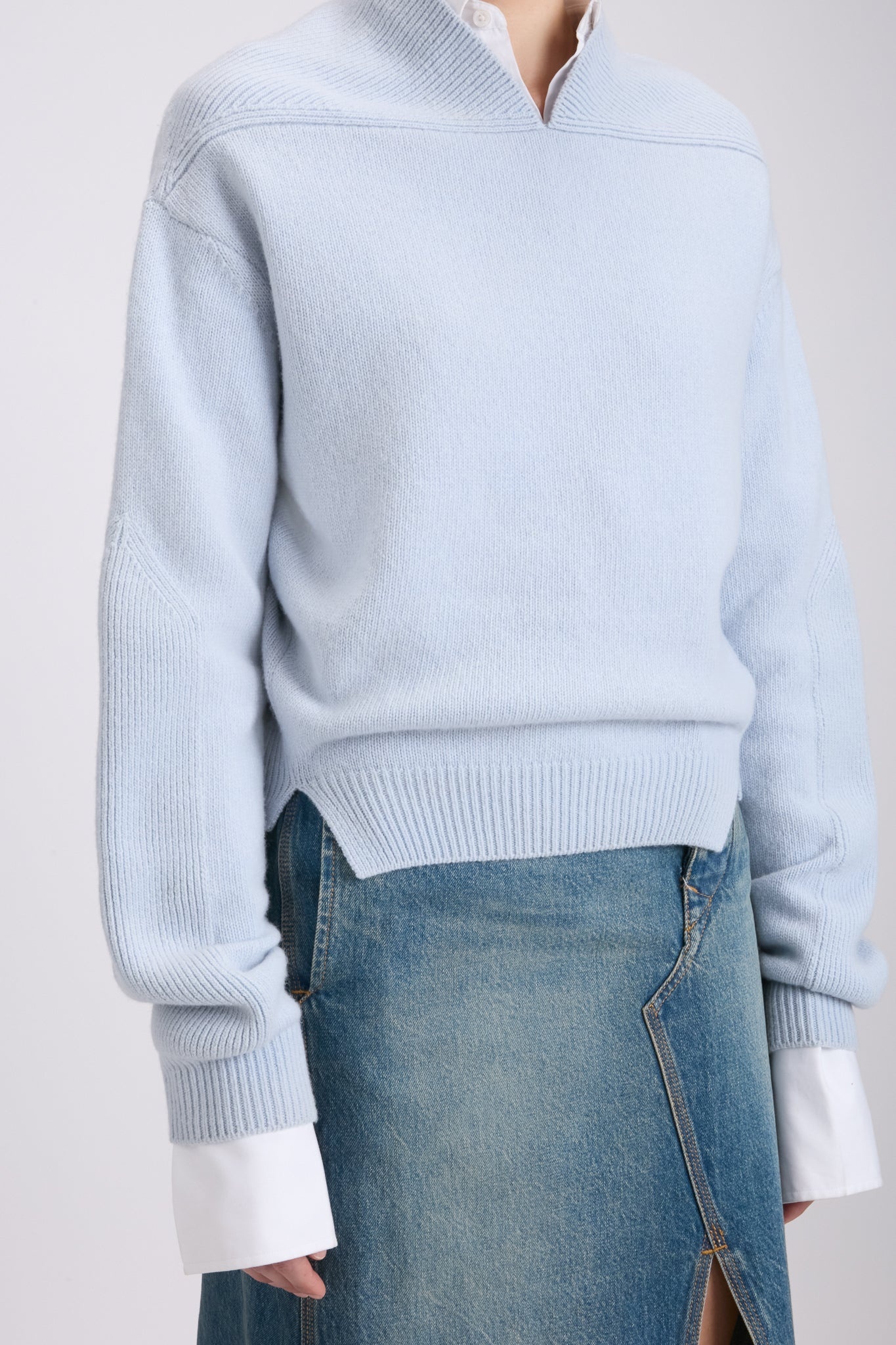 V-Neck Yoke Detail Jumper In Delphinium Blue - 3