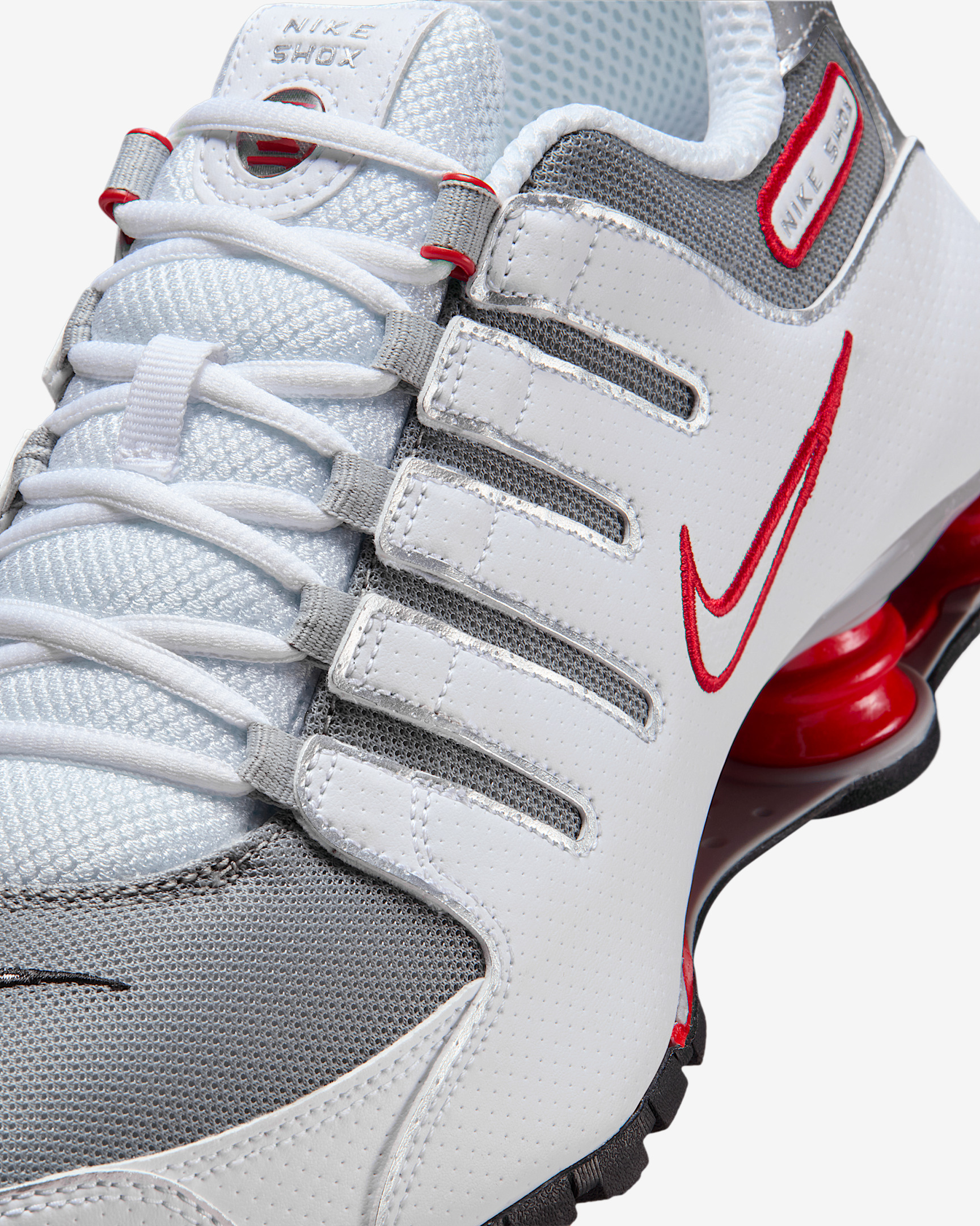 Nike Shox NZ Men's Shoe - 7