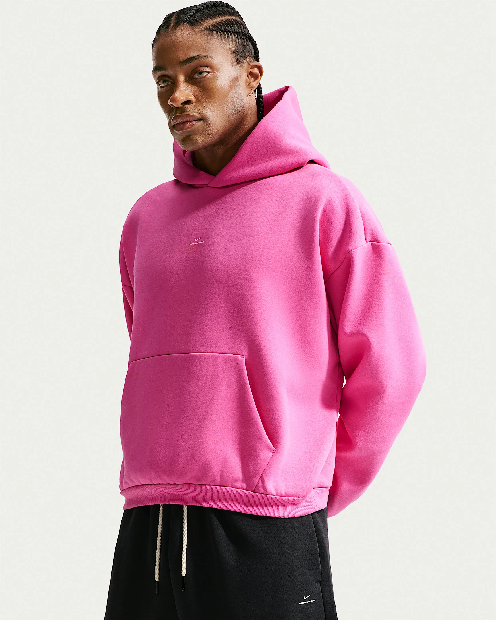 Nike Standard Issue Men's Therma-FIT Brushed Basketball Pullover Hoodie - 1