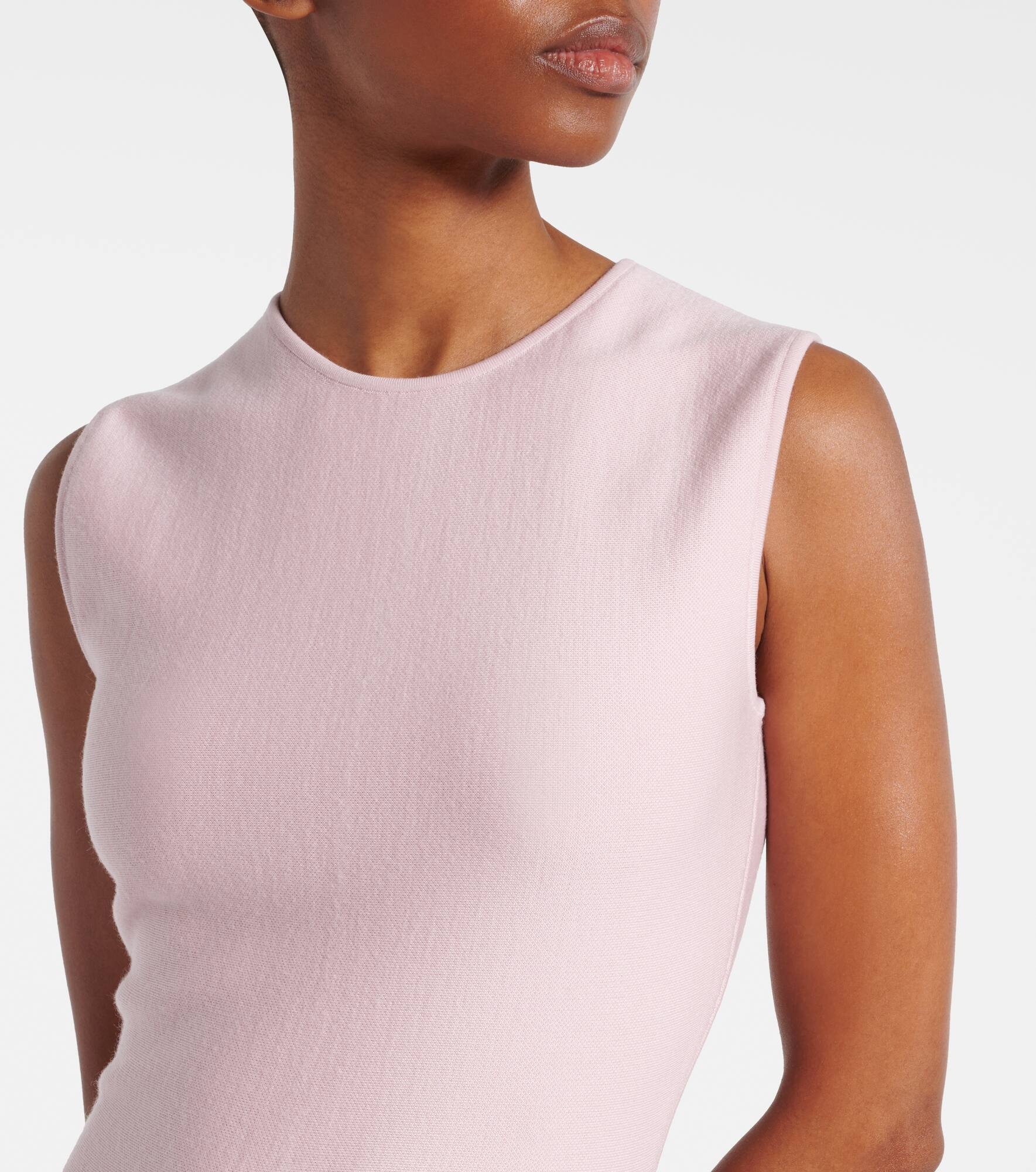 Asymmetric lace-trimmed midi dress - 4