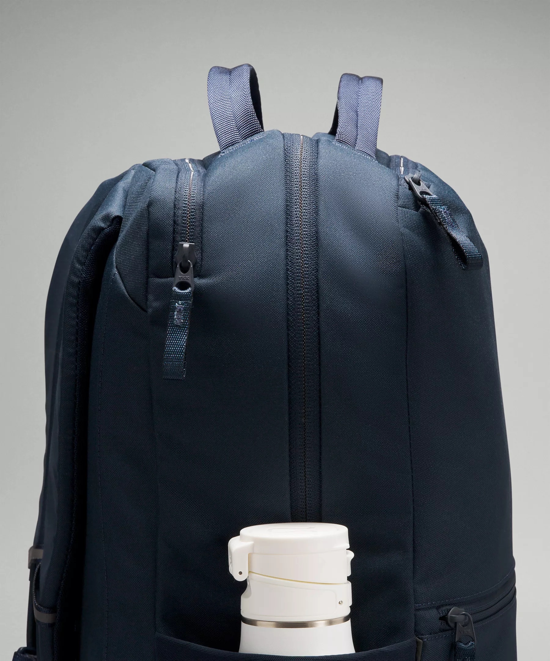 Double-Zip Backpack 22L - 4