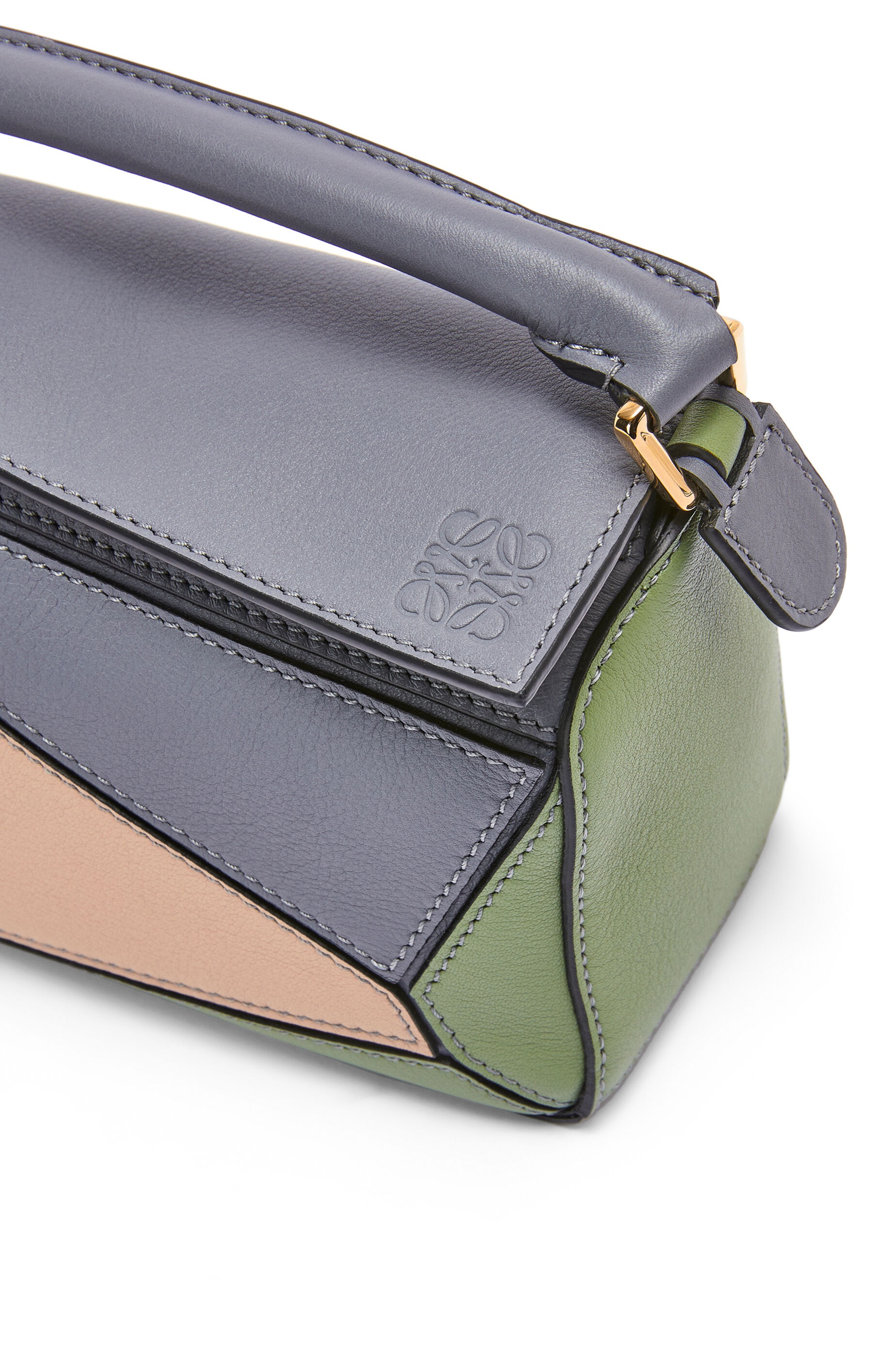 Mini Puzzle bag in classic calfskin - 8
