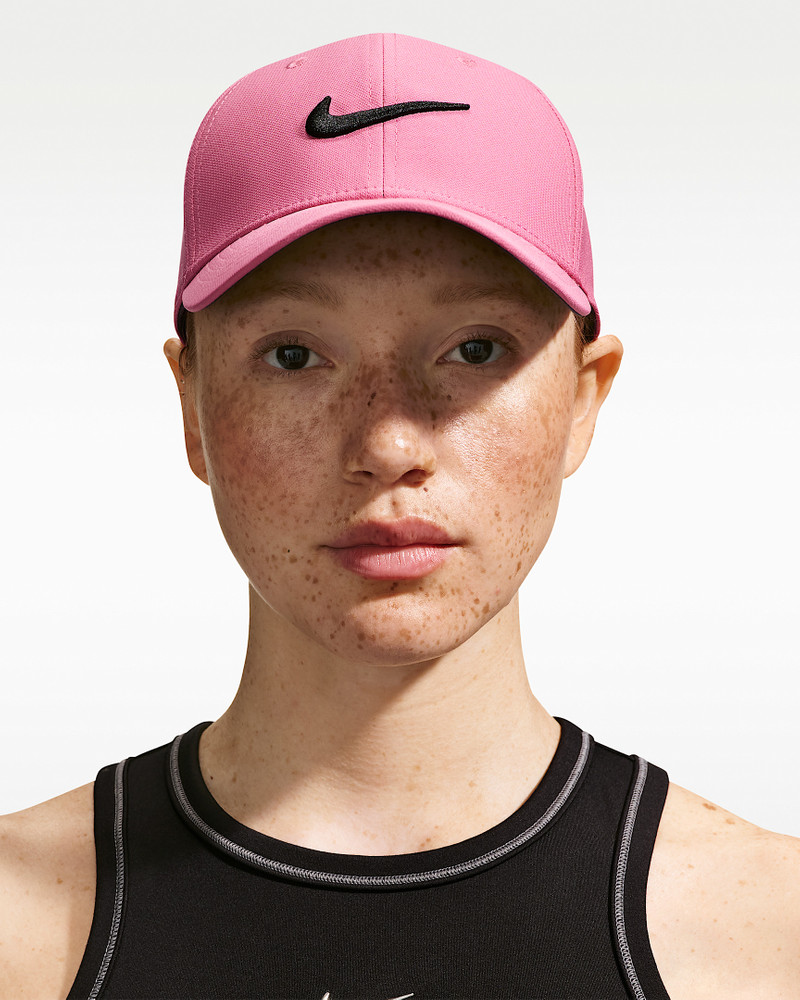 Nike Dri-FIT Club Structured Swoosh Cap 3