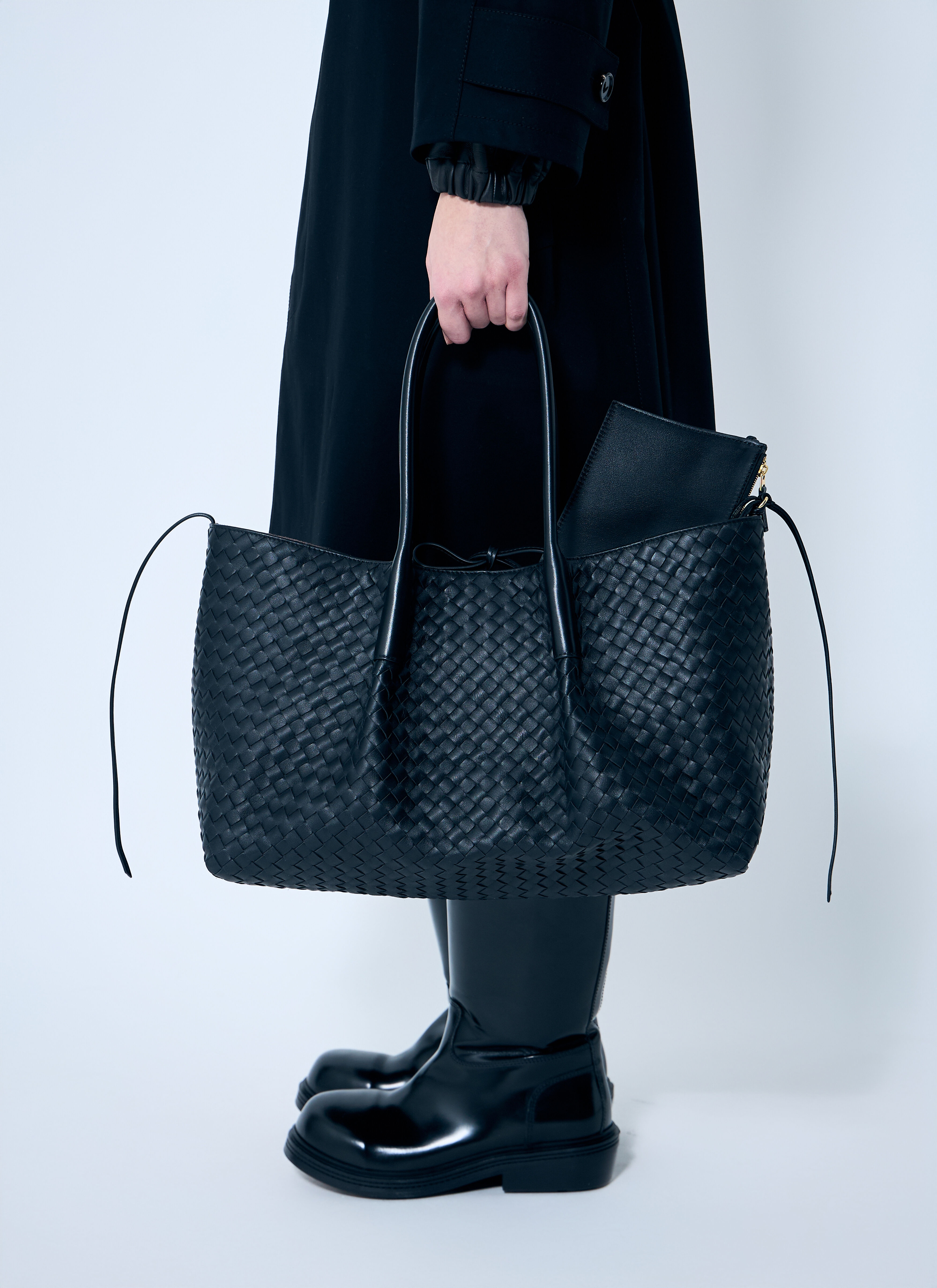 Bottega Veneta Medium Pinacoteca Handbag | lncc | REVERSIBLE