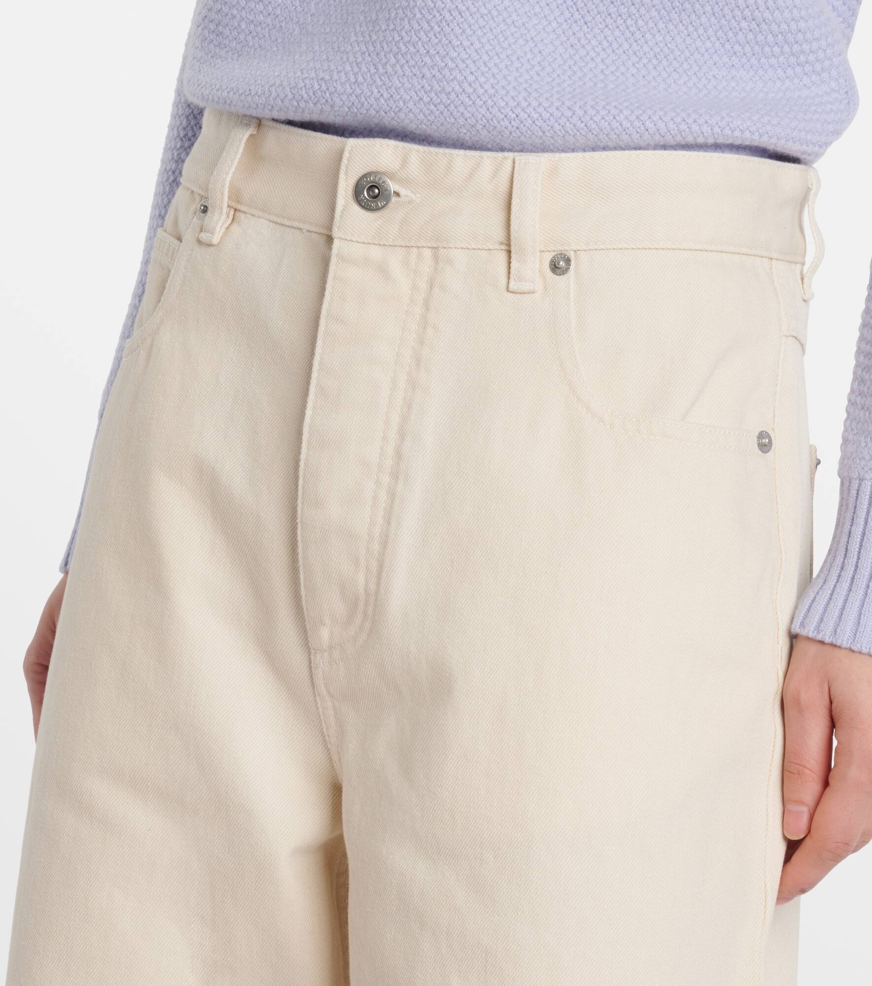 Wide-leg jeans - 4