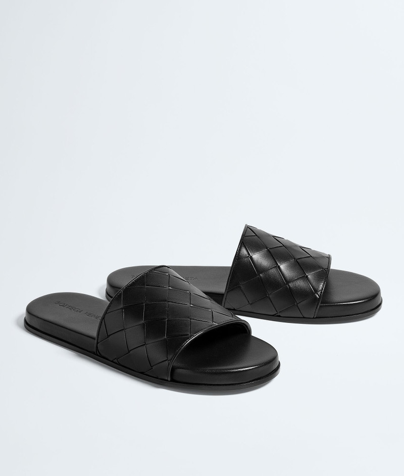 Bottega Veneta Sunday Mule outlook