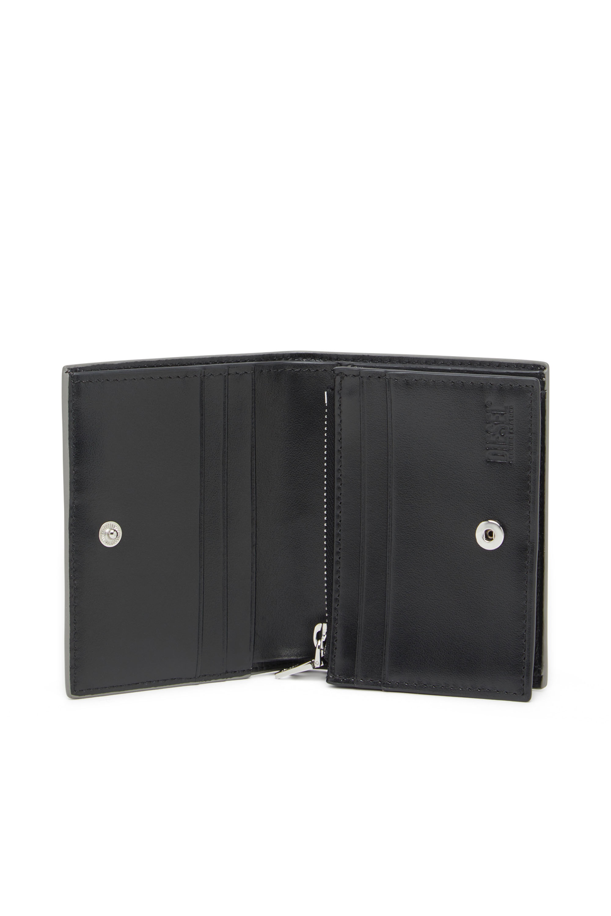 1DR BI FOLD III - 3