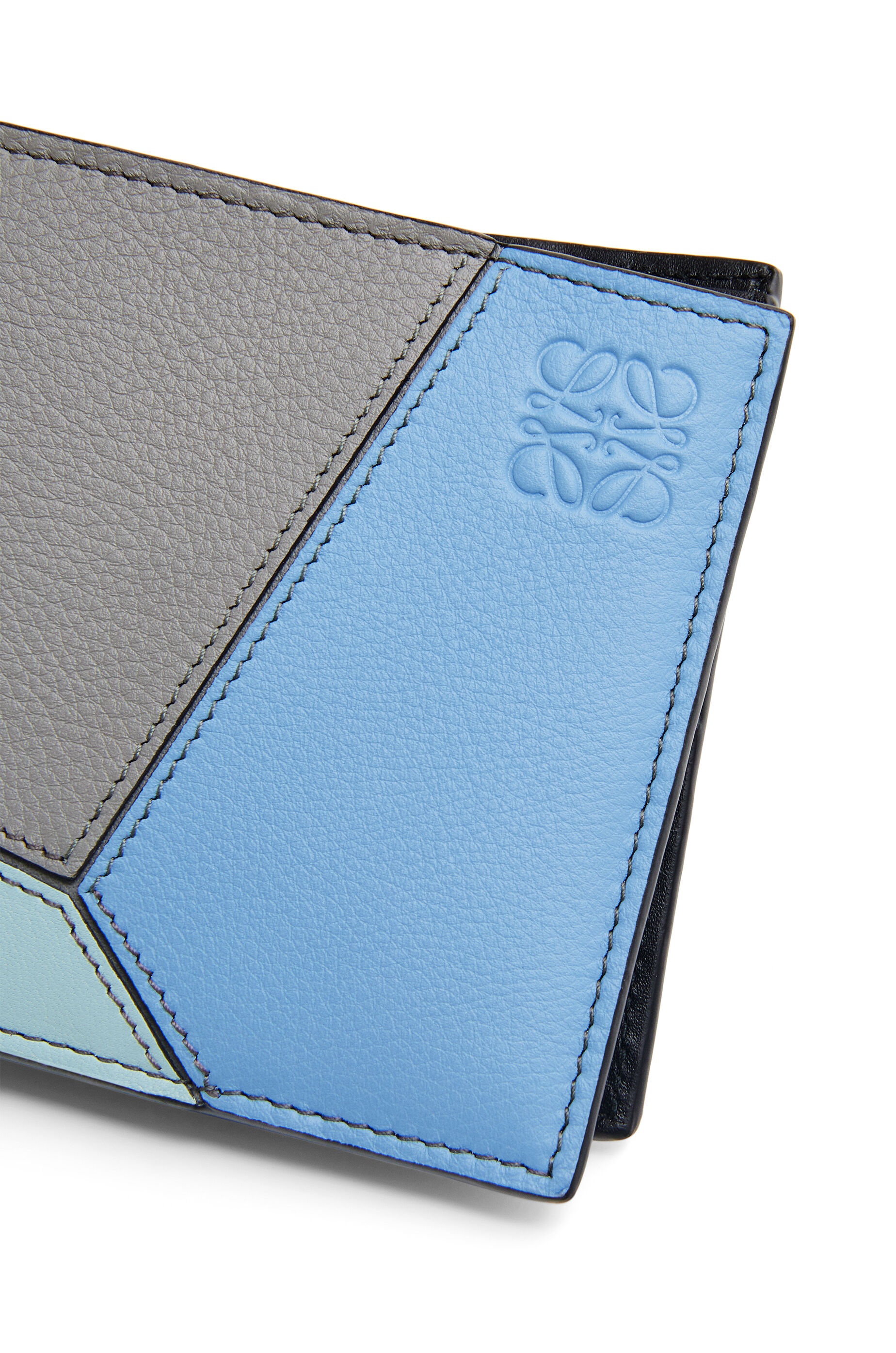 Puzzle bifold wallet in classic calfskin - 5