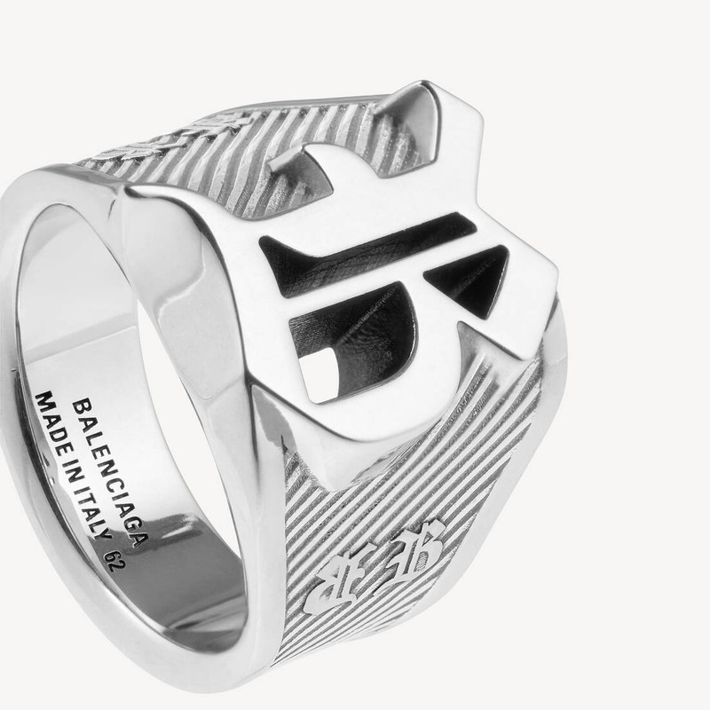 Melrose Signet Ring in Antique Silver 3