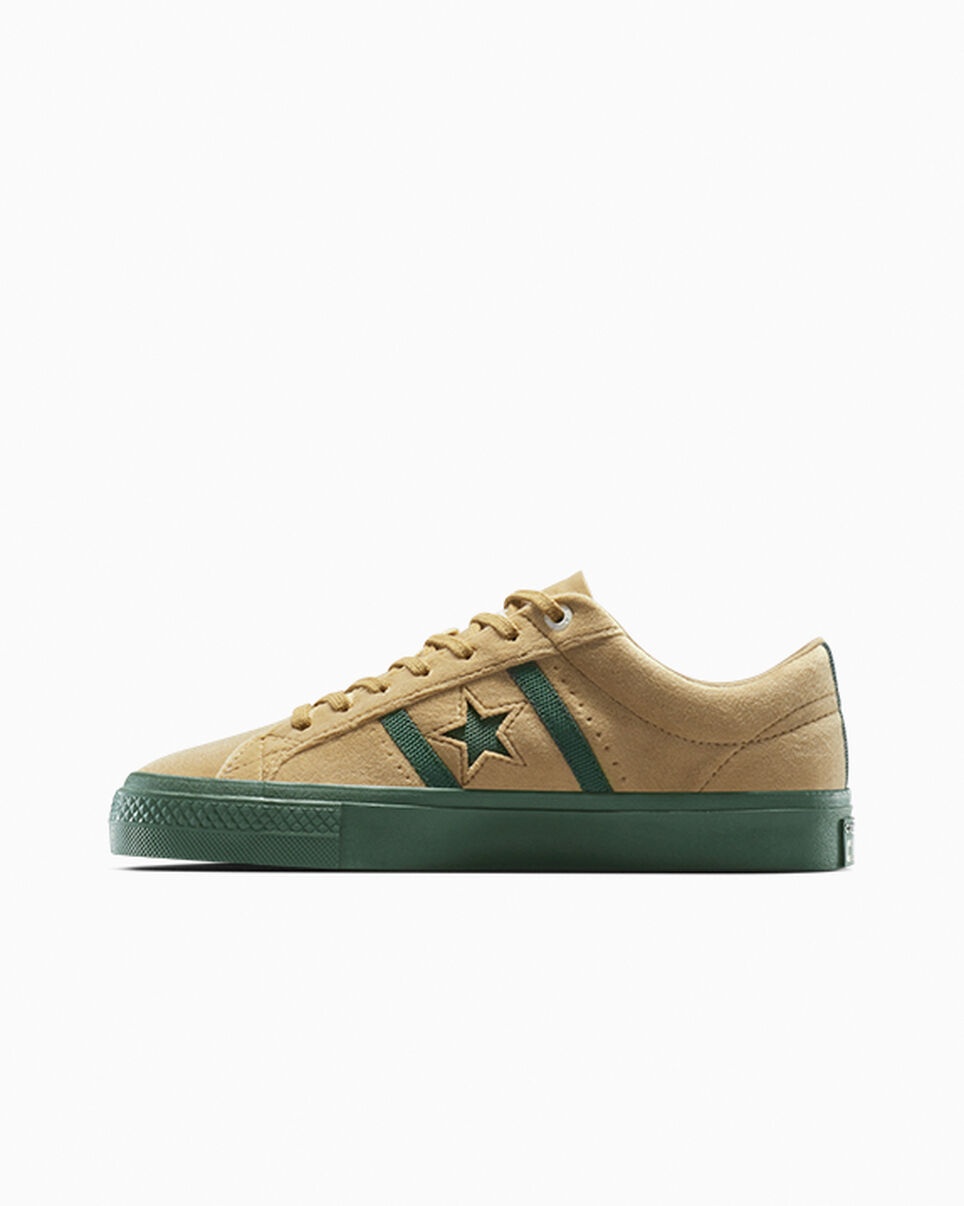 Converse x UNDEFEATED One Star Academy Pro - 2