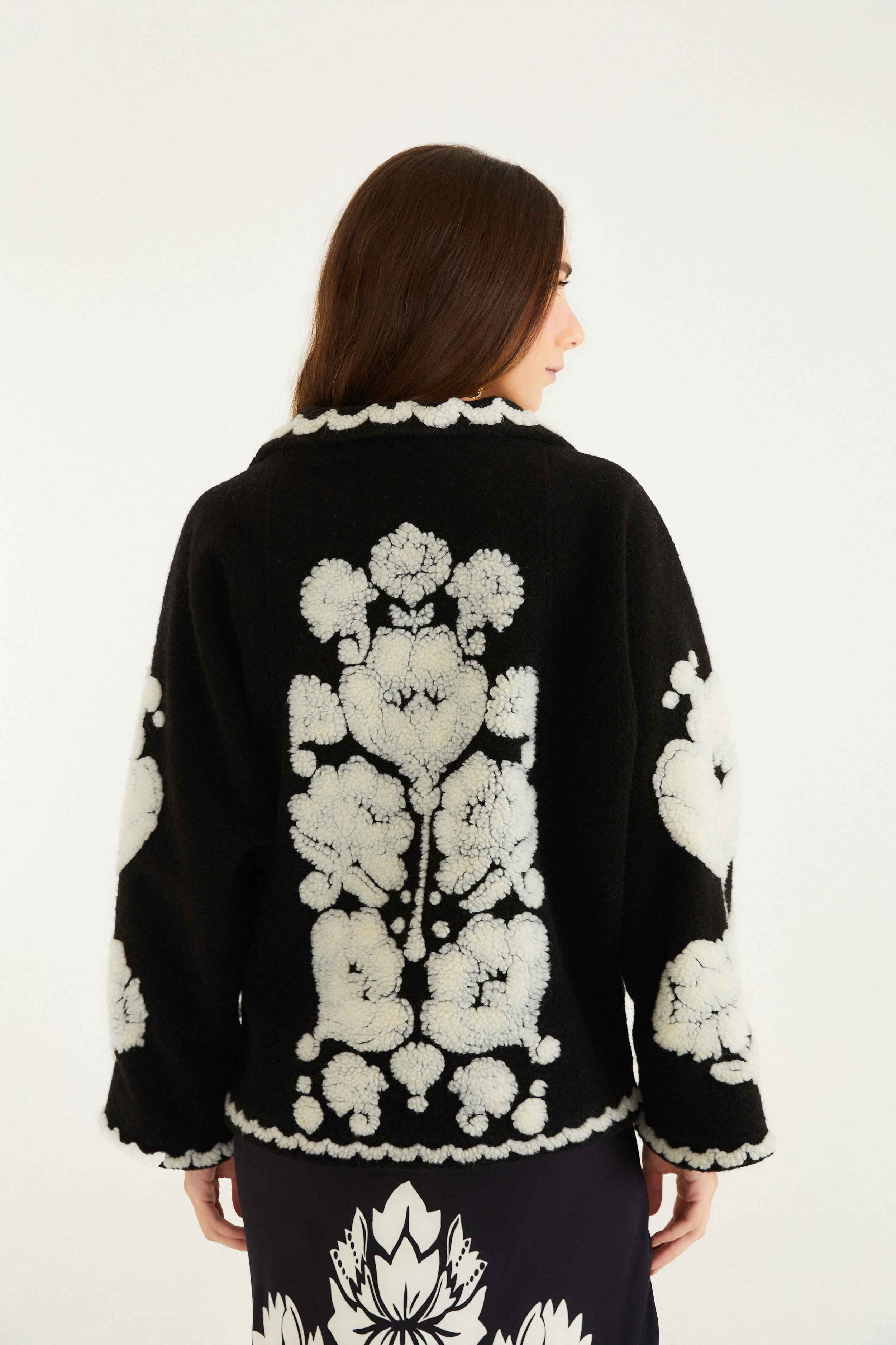 Black & White Floral Arabesque Fleece Coat - 4