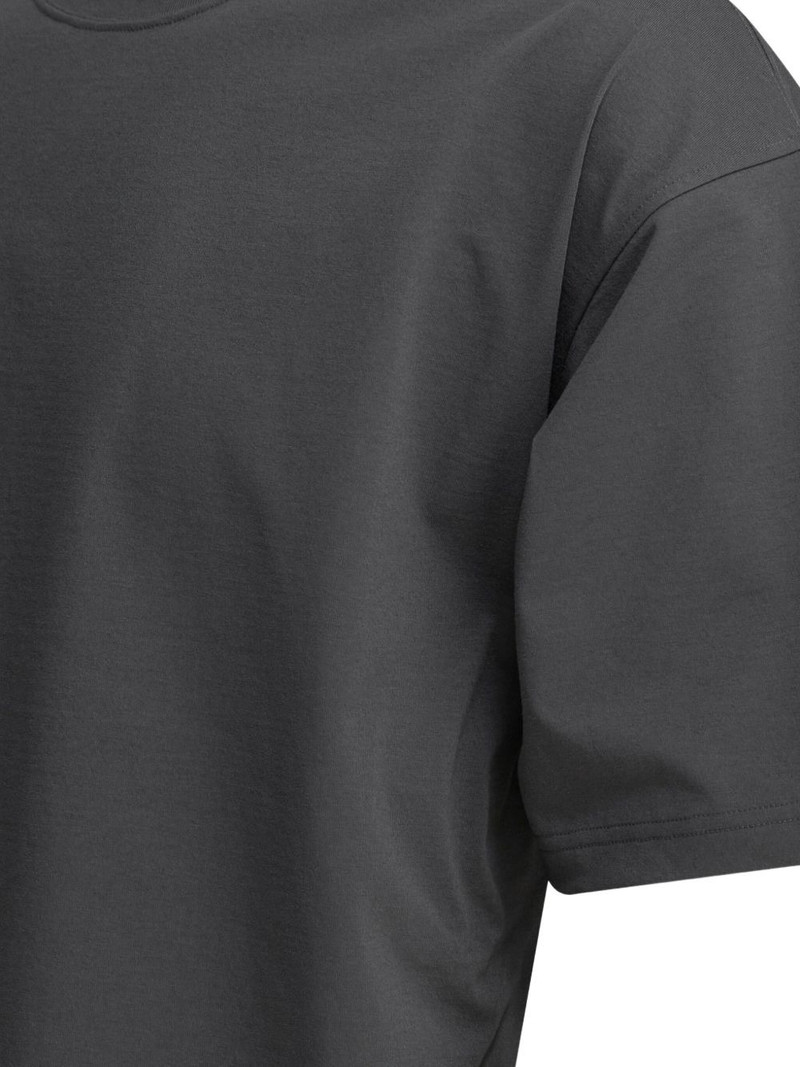 short-sleeves crew-neck T-shirt 4