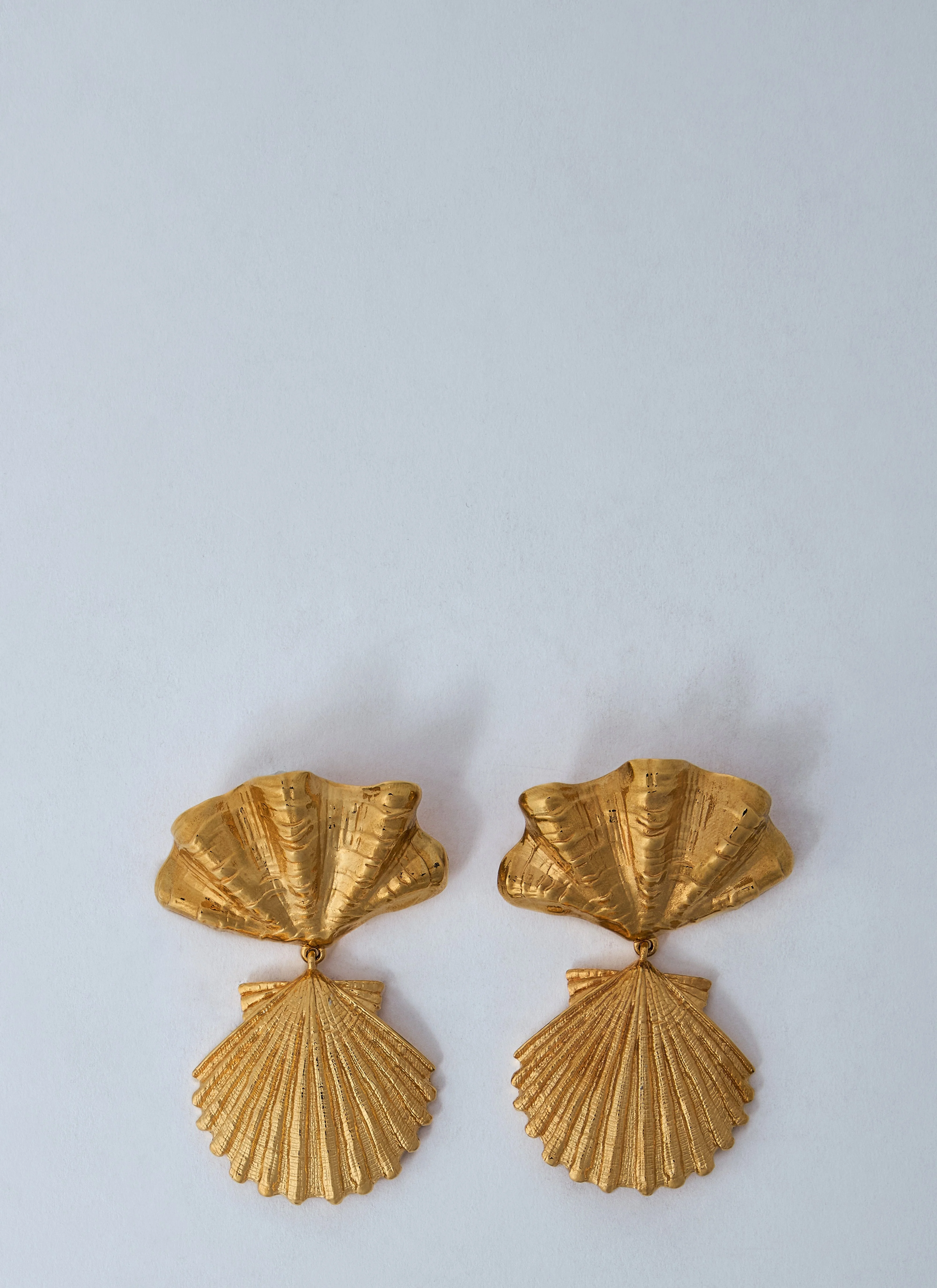Chloé Women Shell Earrings - 1