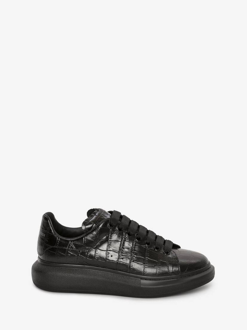Oversized Sneaker in Black - 1