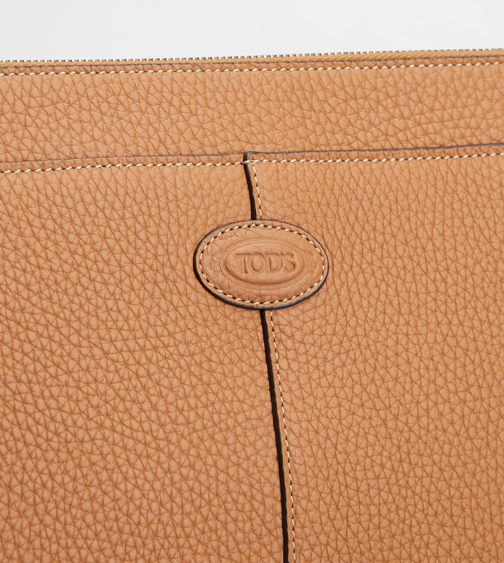 DOCUMENT HOLDER POUCH IN LEATHER MEDIUM - BROWN - 7