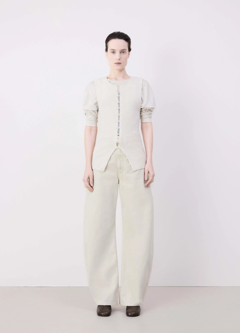 Lemaire SLEEVELESS FITTED CARDIGAN outlook
